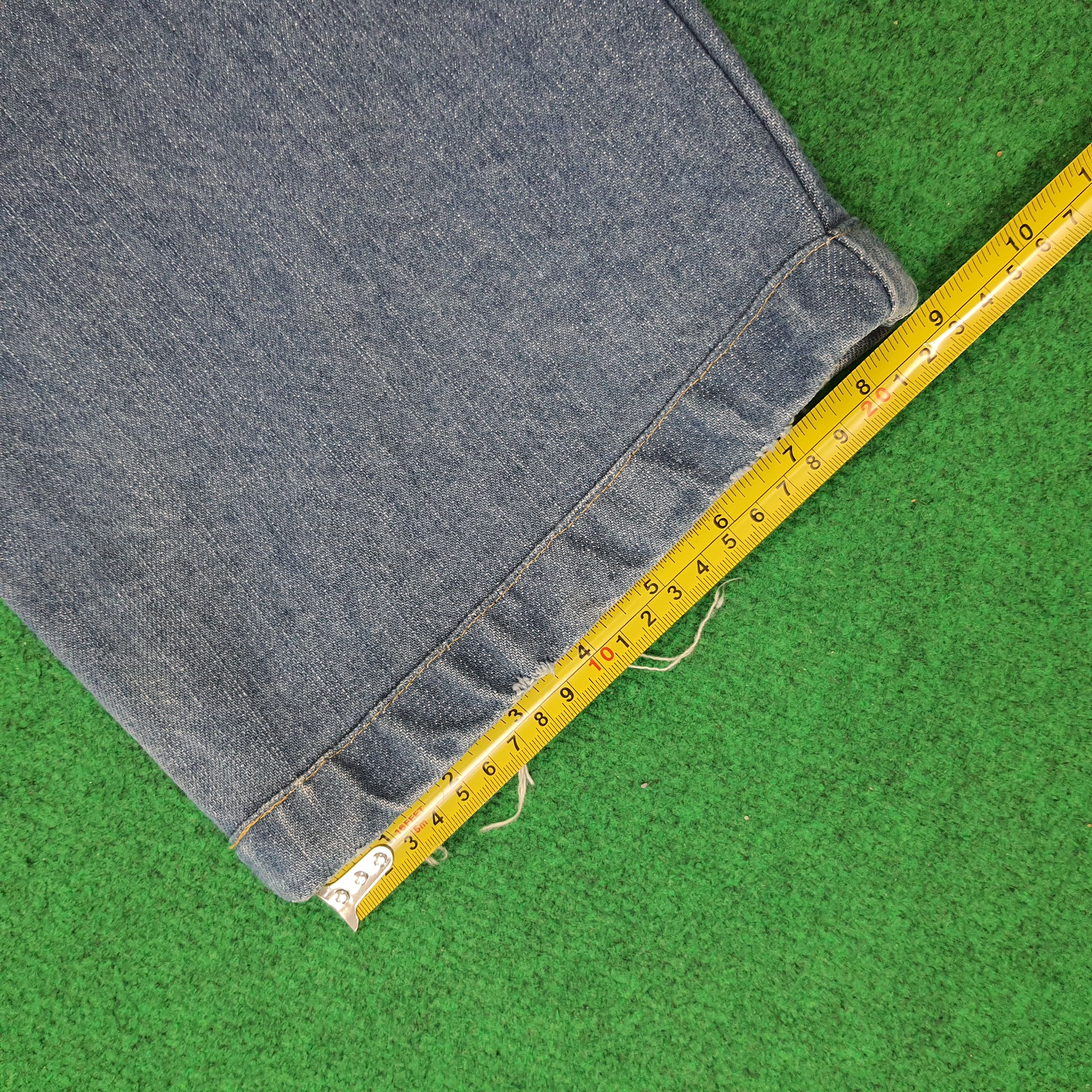 Number (N)ine Vintage Number Nine Japan Straight Denim Jeans C272N4 Size US 33 - 14 Thumbnail