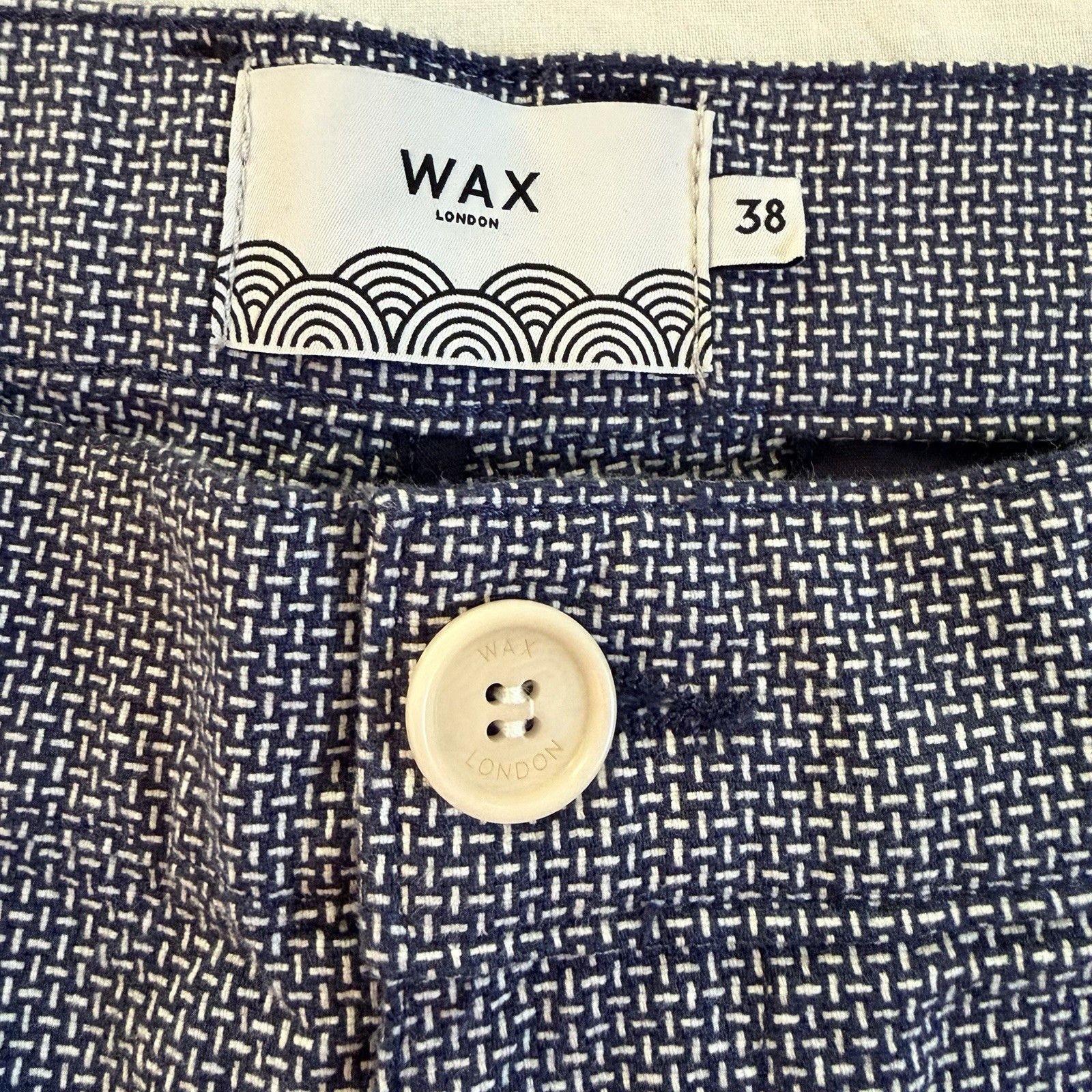 Wax London Wax London Men’s Textured Cotton Shorts Blue White Patterned Size US 38 / EU 54 - 3 Thumbnail