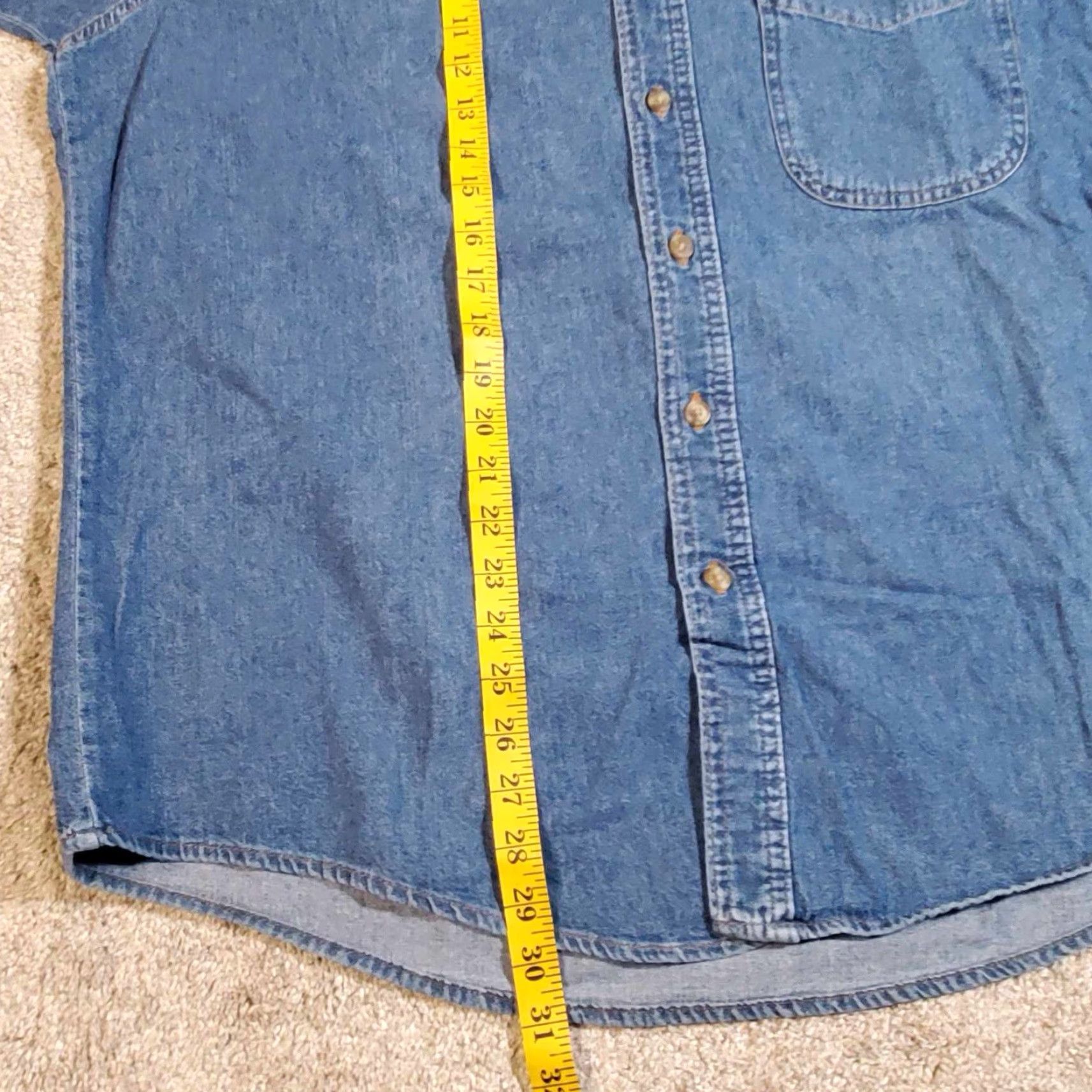 Vintage VINTAGE Three Rivers Denim Shirt Mens Large Blue Short Sleeve Shirt Size US L / EU 52-54 / 3 - 5 Thumbnail