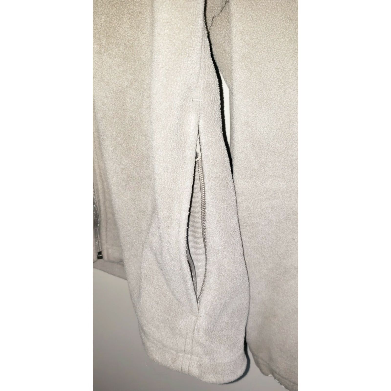 Vintage Men's Columbia Fleece Jacket 2XL Beige Full Zip Pockets Jacket Men 2XL Outdoor Fall Winter Zip Pockets Size US XXL / EU 58 / 5 - 6 Thumbnail