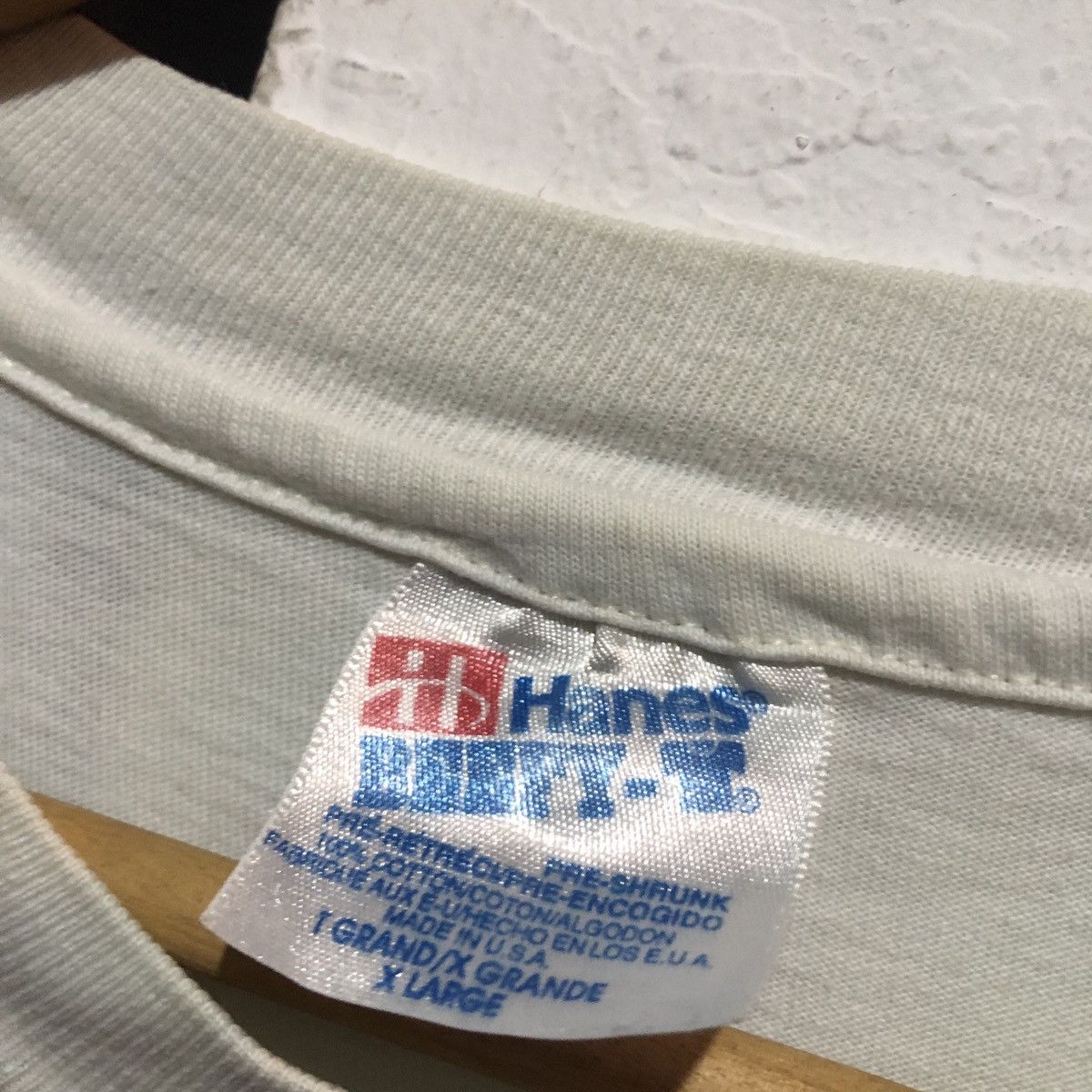 Hanes × Vintage Vintage 1993 Santana bob dylan tour tee Size US XL / EU 56 / 4 - 5 Thumbnail