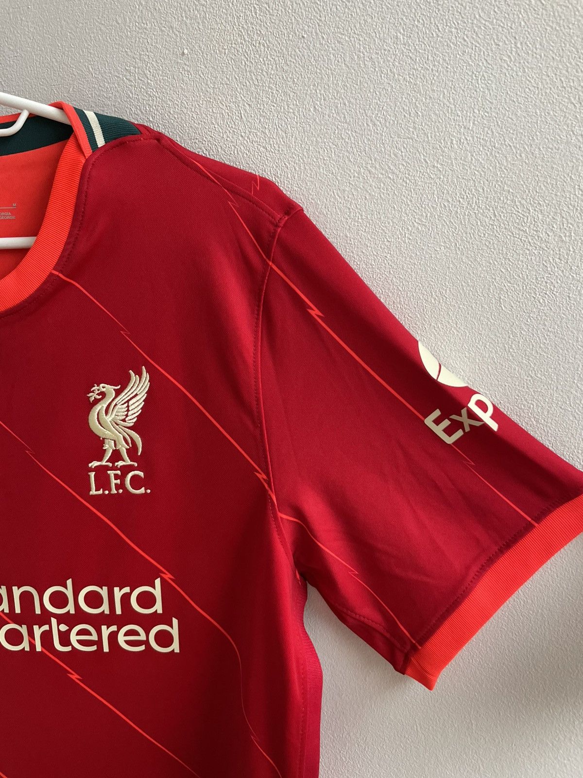 Nike Liverpool 2021 2022 Home Shirt Football Soccer Jersey Nike Size US M / EU 48-50 / 2 - 4 Thumbnail