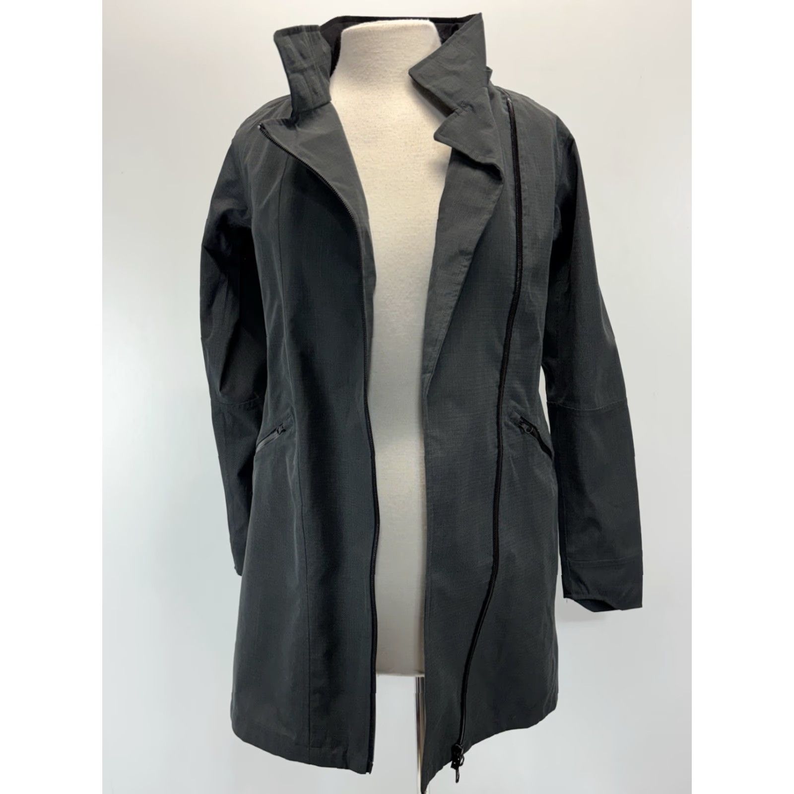 Athleta Athleta Jacket Sz XXS Gray Waterproof Wetlands Trench Rain Coat Outdoor No Hood Size XXS / US 00 / IT 34 - 7 Thumbnail