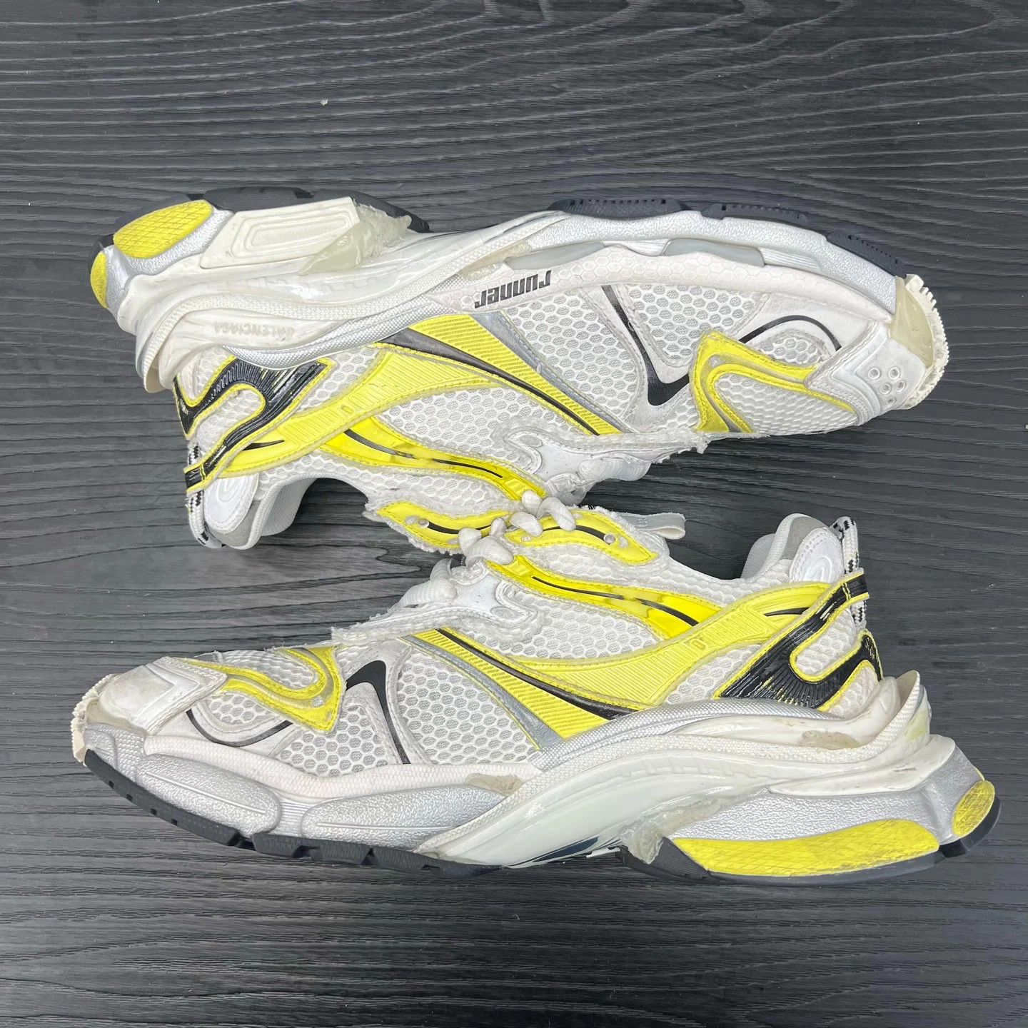 Balenciaga Balenciaga Runner Grey Yellow Distressed Sz 43 OG Box Size US 10 / EU 43 - 2 Thumbnail