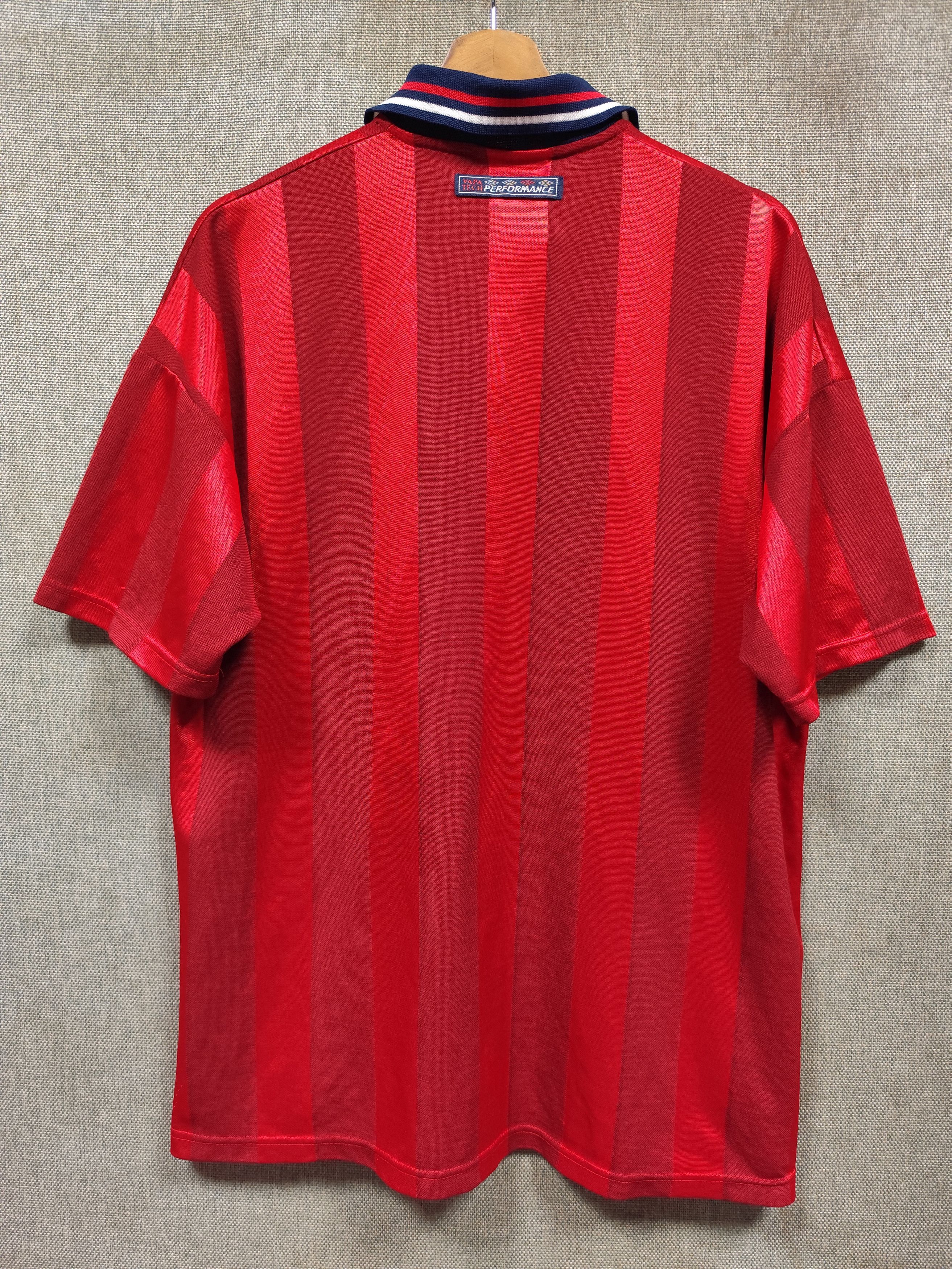 Umbro × Vintage Umbro England 1997/98 Away Soccer Jersey Football Shirt Size US L / EU 52-54 / 3 - 2 Thumbnail