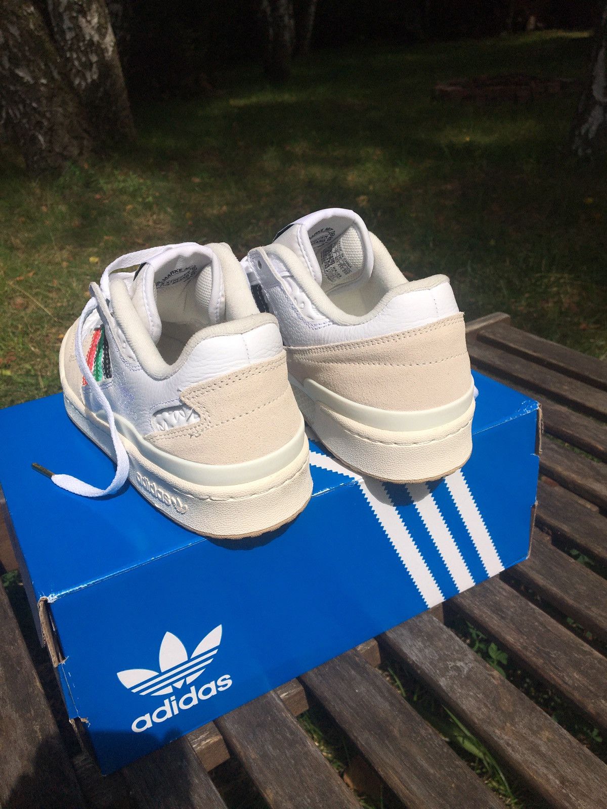 Adidas NEW & Rare ADIDAS Forum Low Allover Debossed Trefoils US7,5 Size US 7.5 / EU 40-41 - 9 Thumbnail