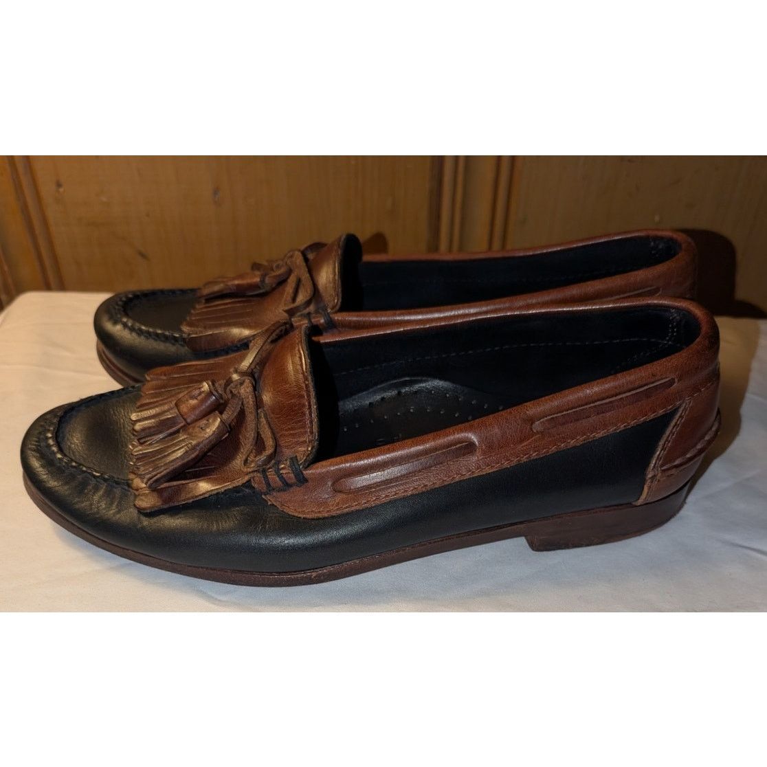 Cole Haan Cole Haan Country Two Tone Tasseled Loafers 8.5 Hand Sewn Size US 8.5 / EU 41-42 - 2 Thumbnail