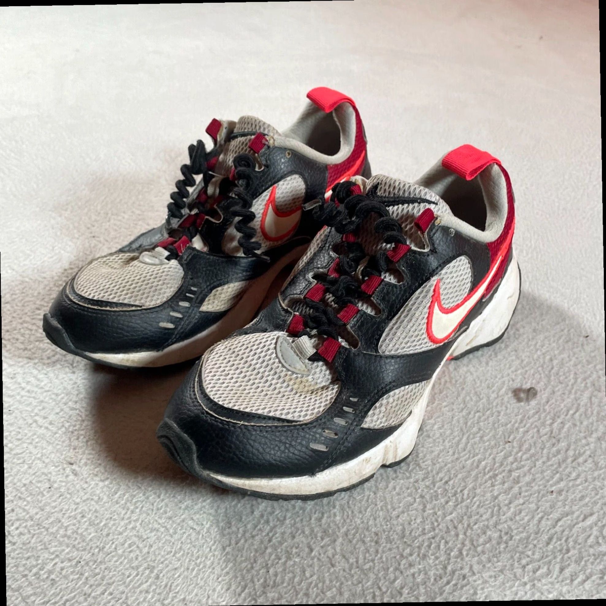 Nike Womens Running Shoes Gray Air Heights 8 Extra Large XL Sneakers in Grey