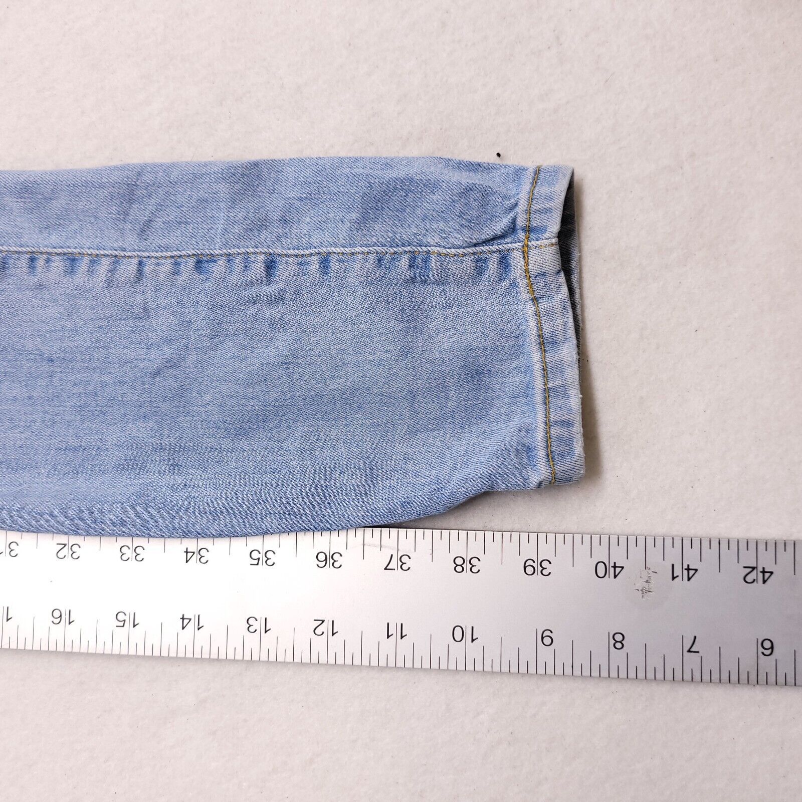 Forever 21 Forever 21 Button Zip Casual Denim Jeans Womens Size 25 Blue Size 23" - 9 Thumbnail
