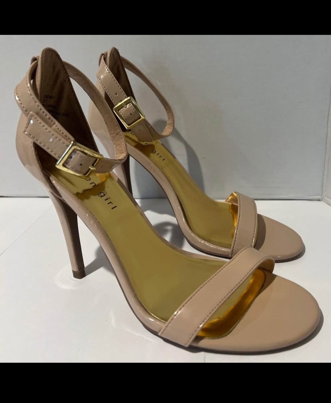 Steve Madden Madden Girl Dafney Patent Leather Nude Heels Size US 8.5 / IT 38.5 - 1 Thumbnail