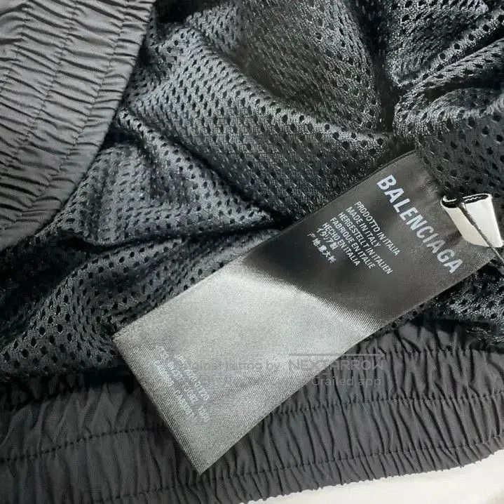 Balenciaga Balenciaga High-Performance Black Jacket for Men. Size US L / EU 52-54 / 3 - 6 Thumbnail