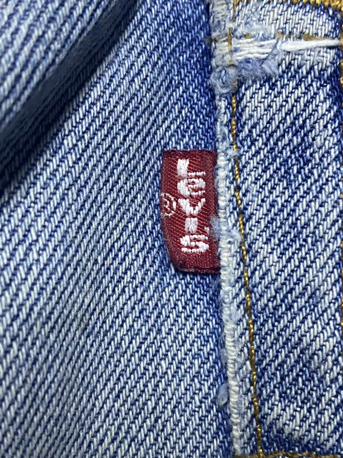 Levi's Vintage Levis 501 90s ButtonFly 522 Distressed Jeans Size US 32 / EU 48 - 13 Thumbnail