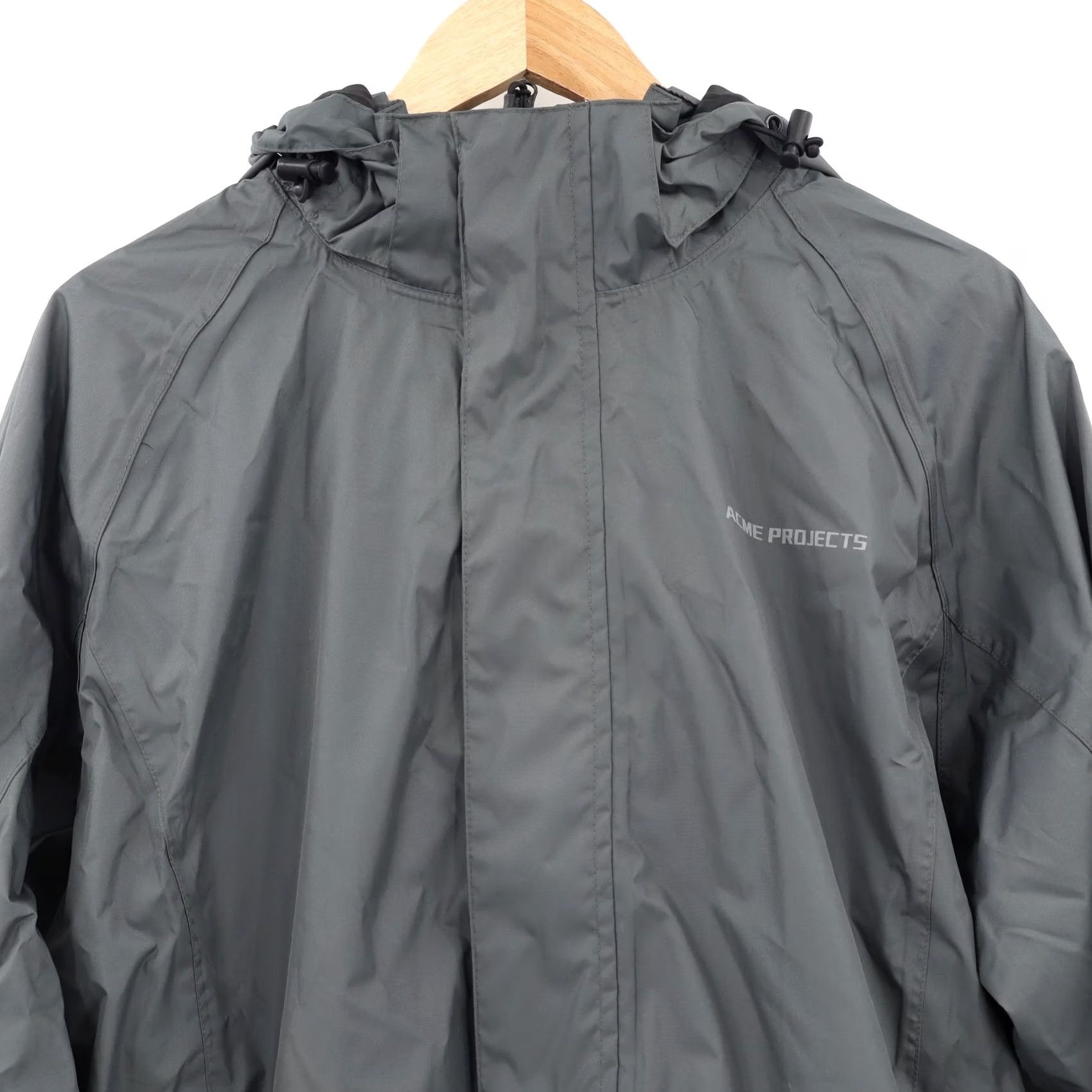Rains Acme Jacket Rain Coat Hooded Waterproof 1000MM Gray L Men New Weather Gear Zip Full Zip Pockets Stand-Up Collar Nylon Lining Size US L / EU 52-54 / 3 - 5 Thumbnail