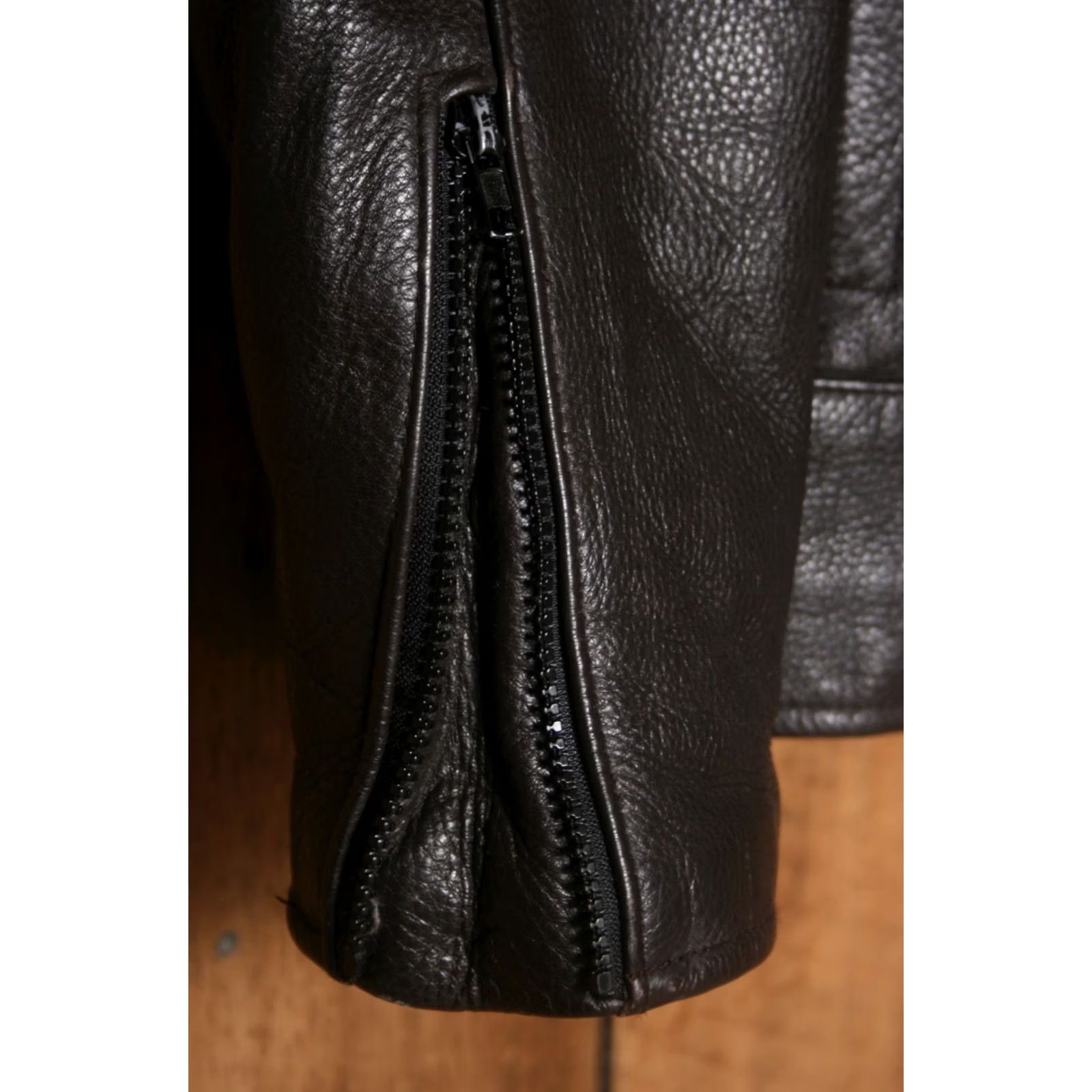 Vintage VINTAGE Leather Jacket Mens XL Brown Faux Fur Lining Zip Biker Style Unknown Brand Size US XL / EU 56 / 4 - 4 Thumbnail