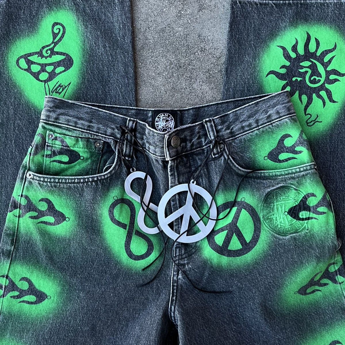 Dries Van Noten × Stussy Stussy x Dries Van Noten Black Stenciled Denim Pants Sz 30 Size US 30 / EU 46 - 4 Thumbnail