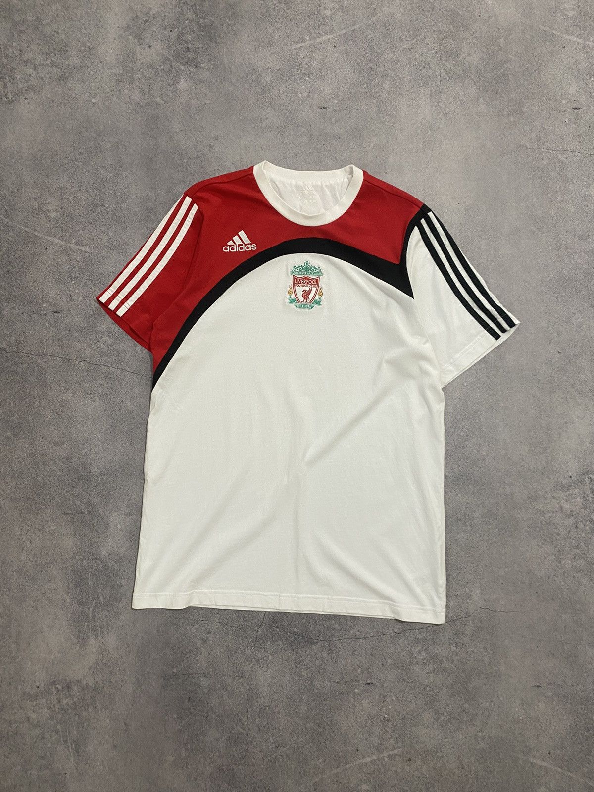 Adidas Vintage Adidas Liverpool Cotton Soccer T-Shirt Size US M / EU 48-50 / 2 - 1 Thumbnail