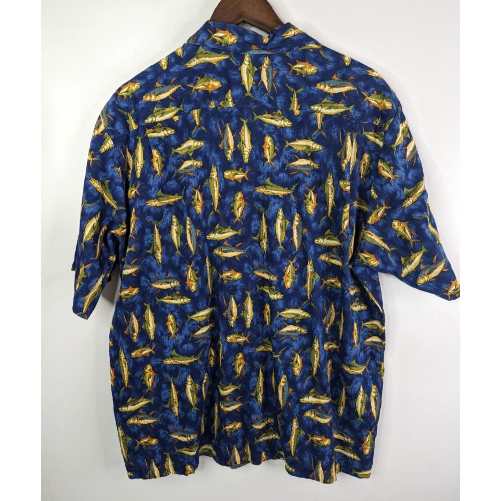 Vintage VINTAGE Joe Kealoha Hawaiian Shirt Shirt XL Blue Reef Fish Ocean Theme 100% Cotton Short Sleeve Button-Up Collar Spread Mens Size US XL / EU 56 / 4 - 3 Thumbnail
