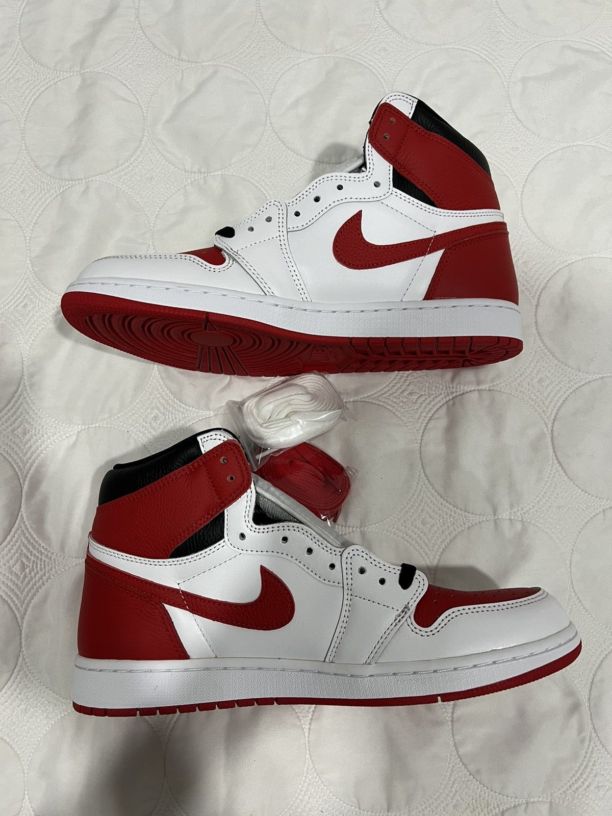 Jordan Brand Jordan 1 Retro High OG “Heritage” Size US 12 / EU 45 - 2 Thumbnail