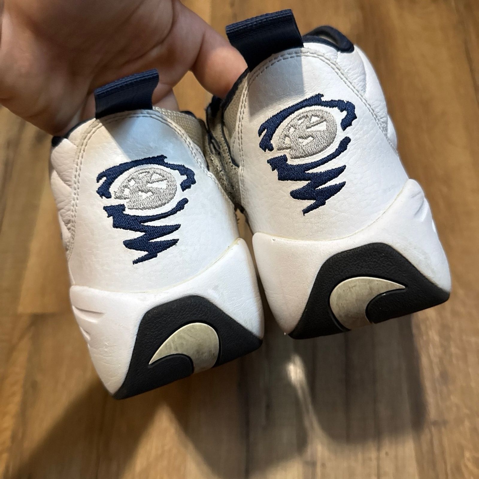 Nike Nike Air Shake Ndestrukt White Navy Size US 11.5 / EU 44-45 - 4 Thumbnail
