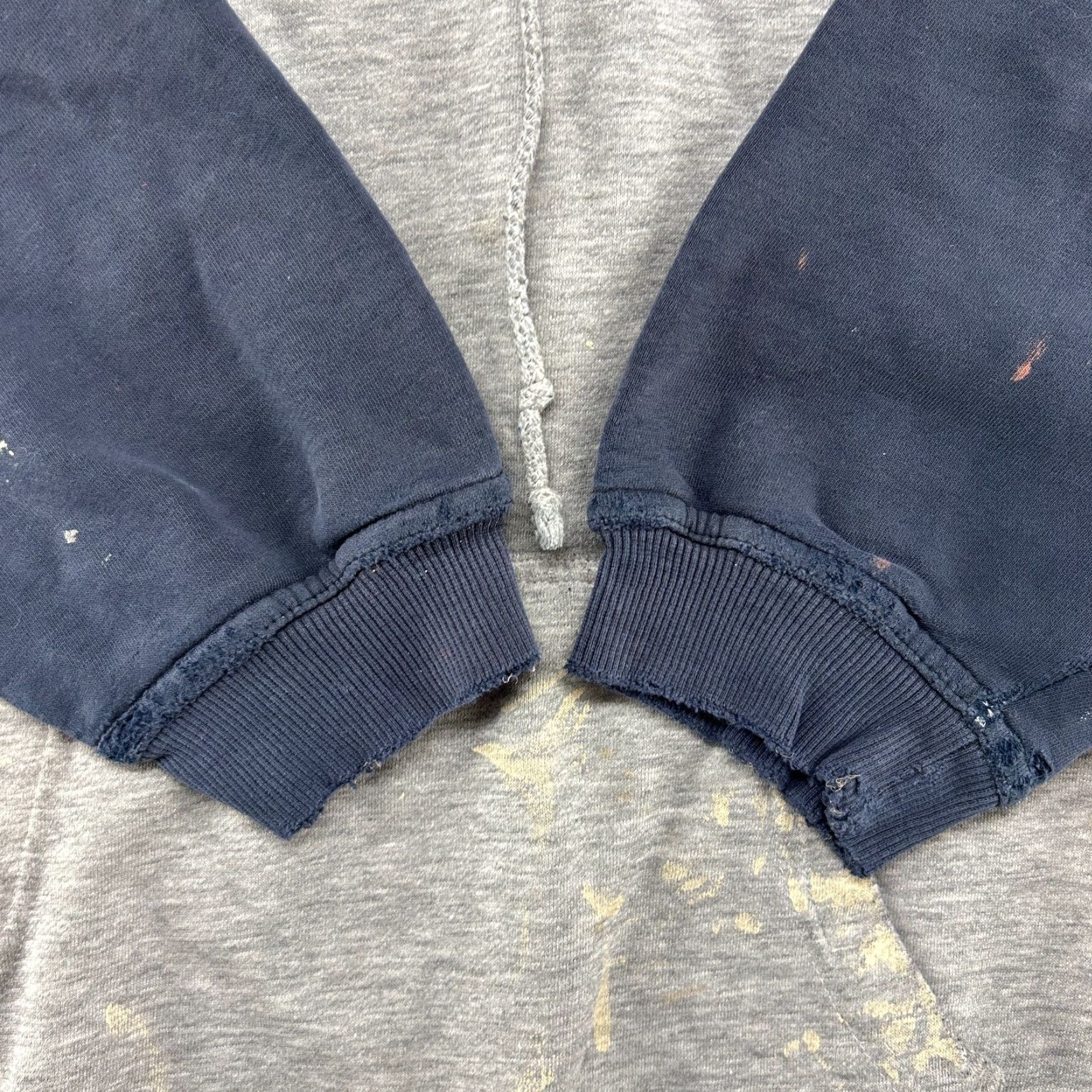 Billabong VINTAGE Billabong Hoodie Mens XL Gray Blue Navy Pullover Sweatshirt Thrashed 90s Hooded Pockets Crew Neck All Seasons Size US XL / EU 56 / 4 - 2 Thumbnail