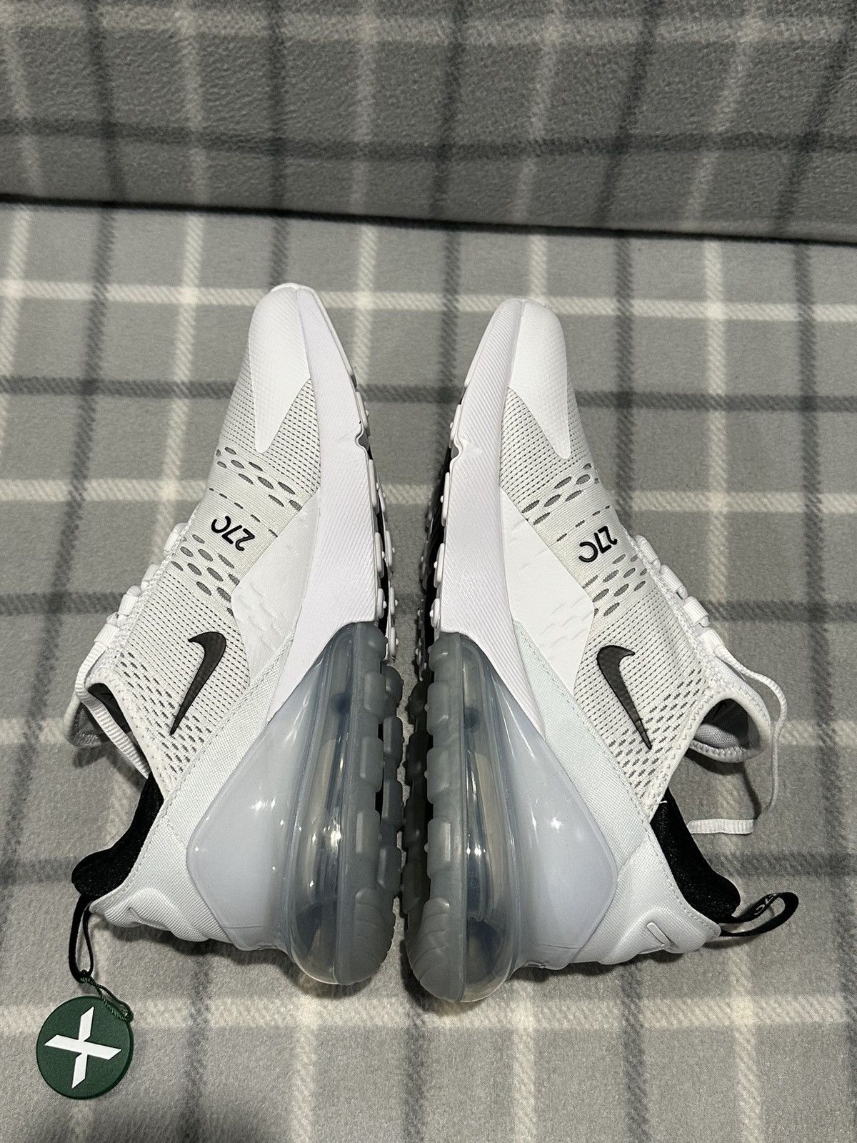 Nike White & Black Air max 270 Size US 9 / EU 42 - 11 Thumbnail