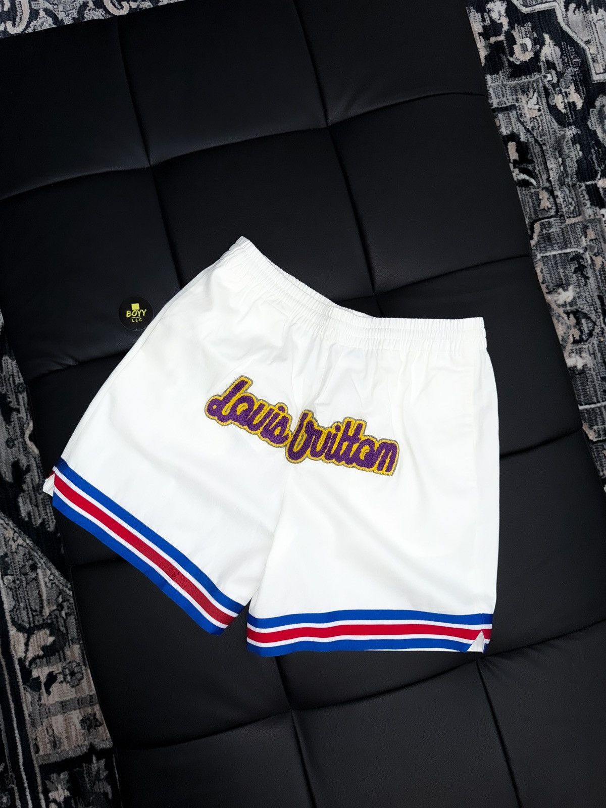 Louis Vuitton Louis Vuitton nba logo shorts L Size US 34 / EU 50 - 1 Thumbnail