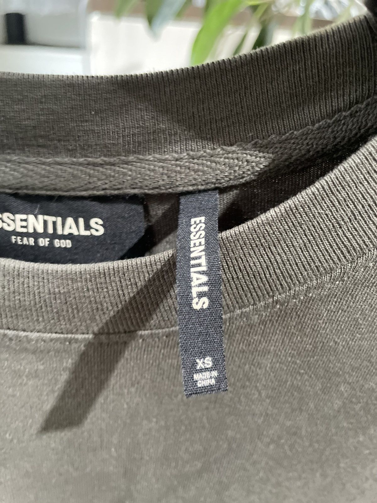 Fear of God Fear Of God Essentials Ss19 Mini Logo 3M Size US XS / EU 42 / 0 - 3 Thumbnail