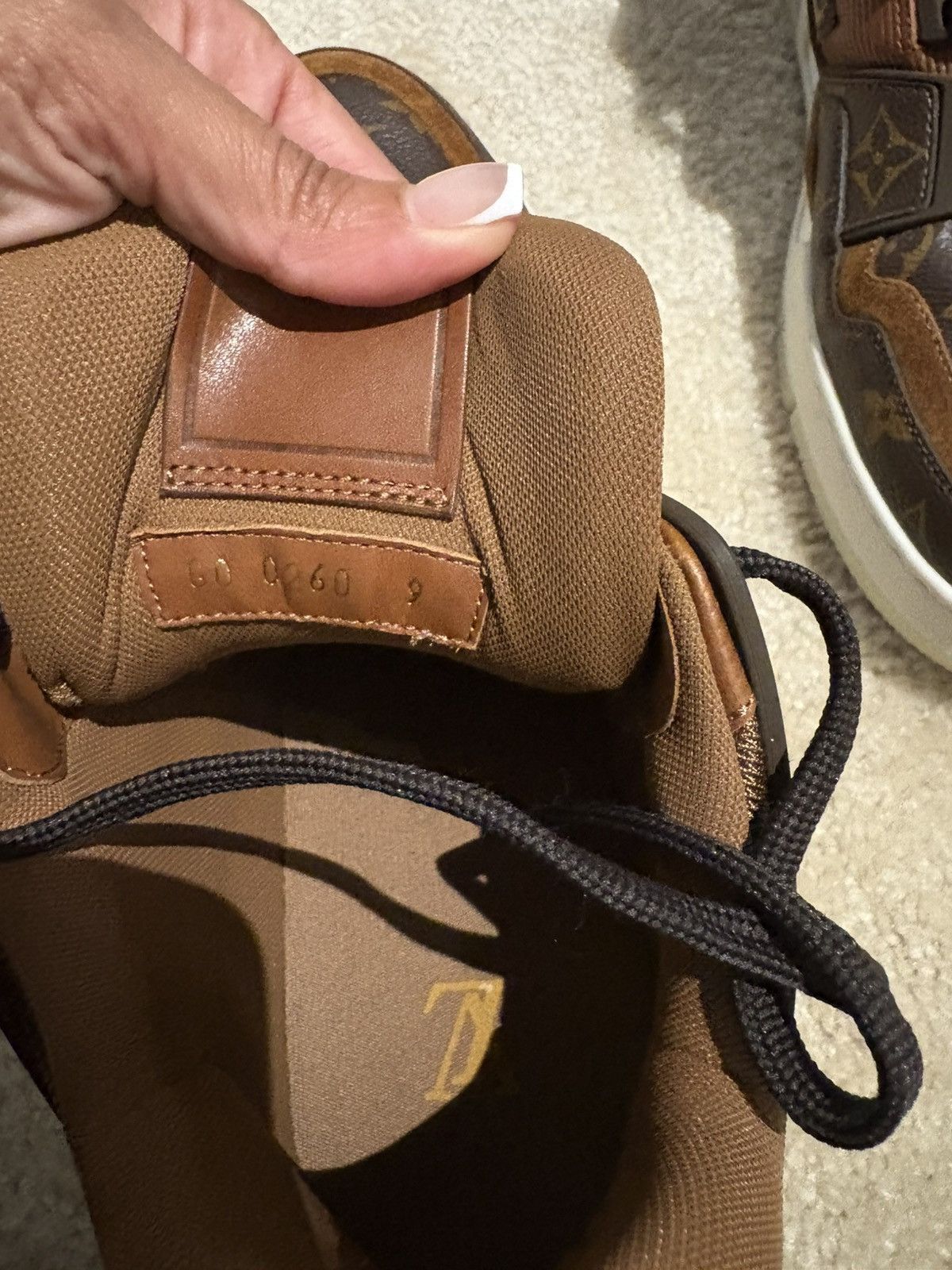 Louis Vuitton Louis Vuitton LV Trainer Low Classic Monogram Size US 9 / EU 42 - 3 Thumbnail