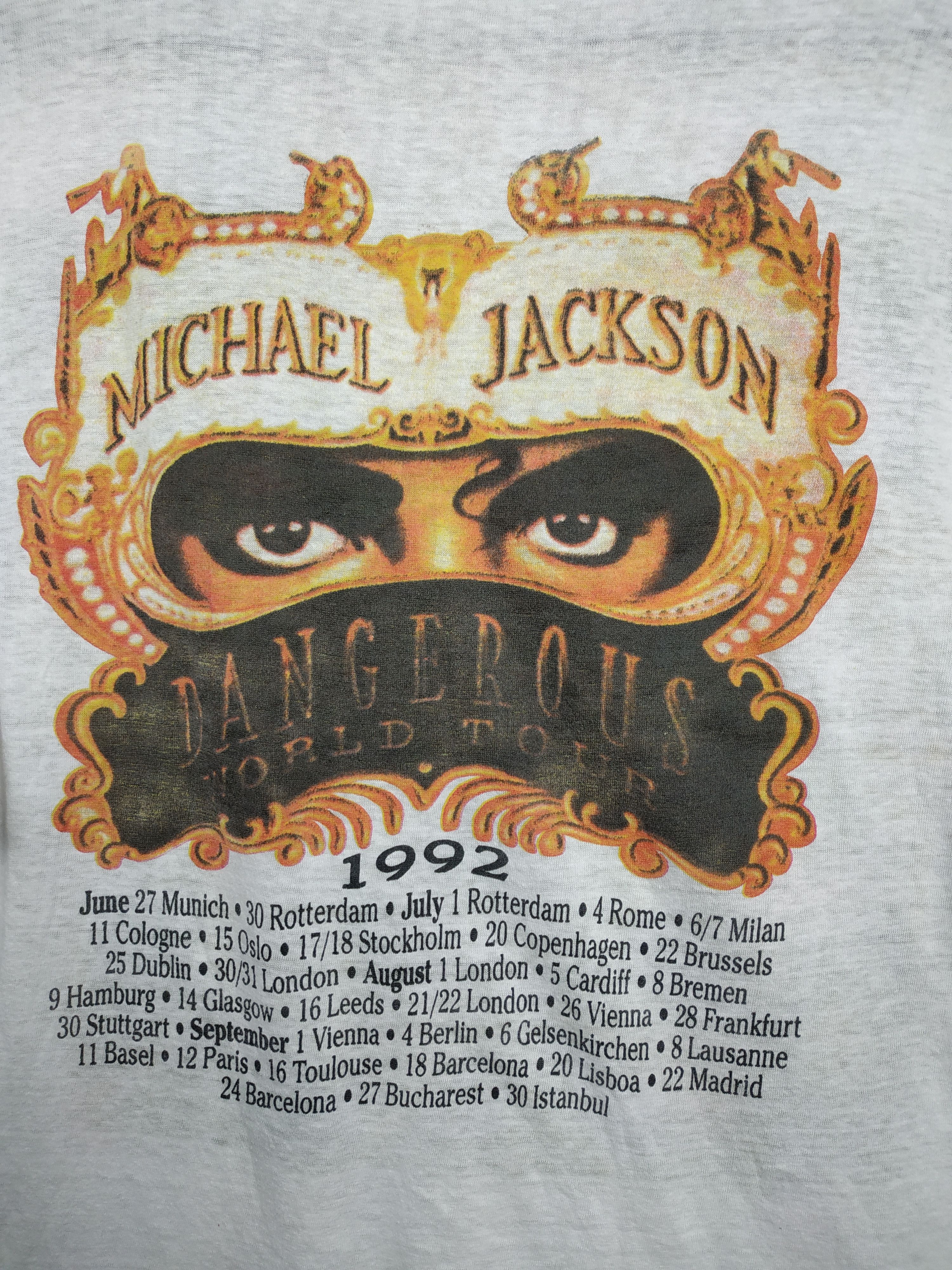 Michael Jackson Michael Jackson very rare t shirt 1992 Dangerous world tour Size US L / EU 52-54 / 3 - 12 Thumbnail
