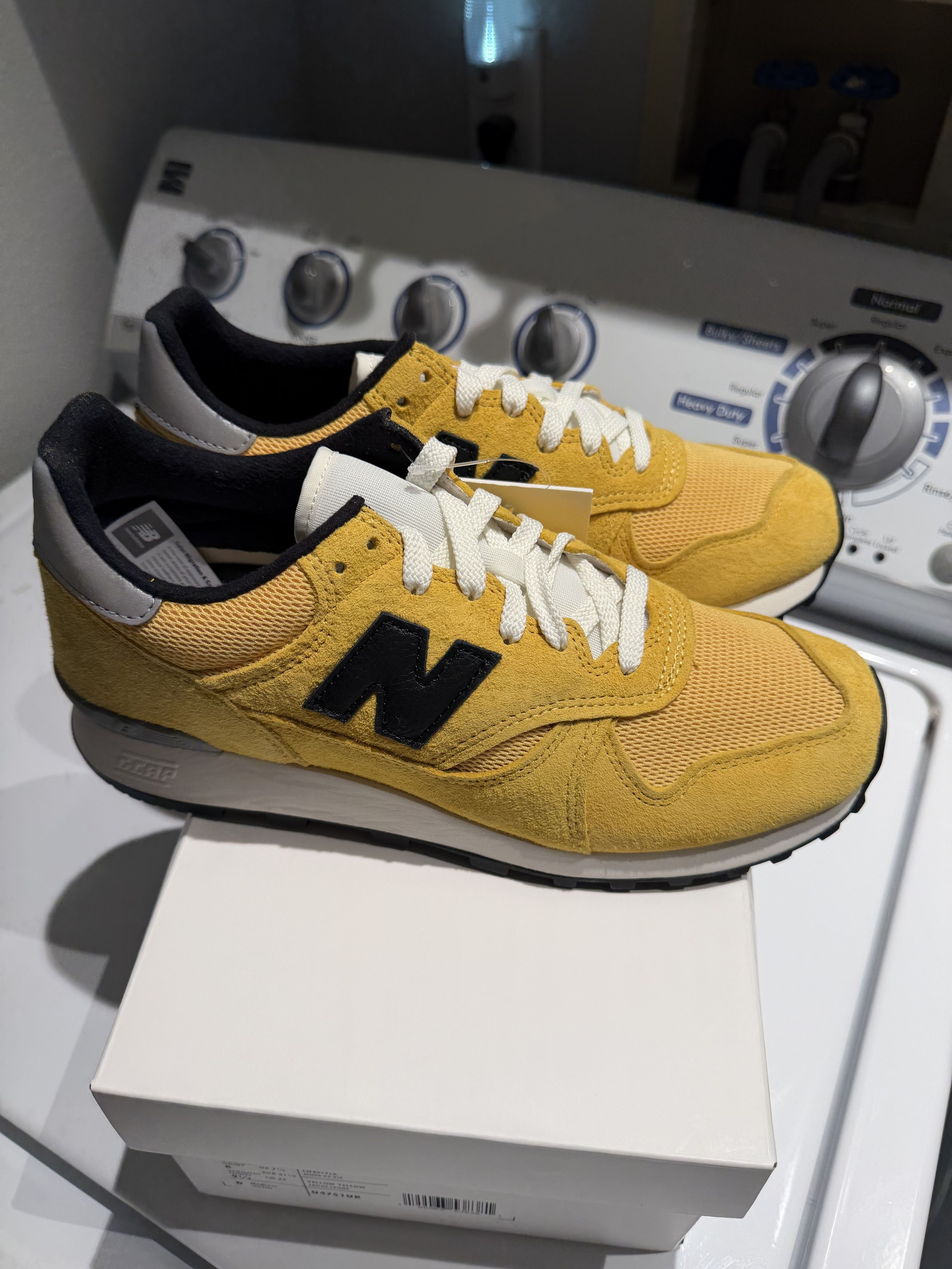 JJJJound × New Balance JJJJound x New Balance 475 Yellow Size US 8 / EU 41 - 2 Thumbnail