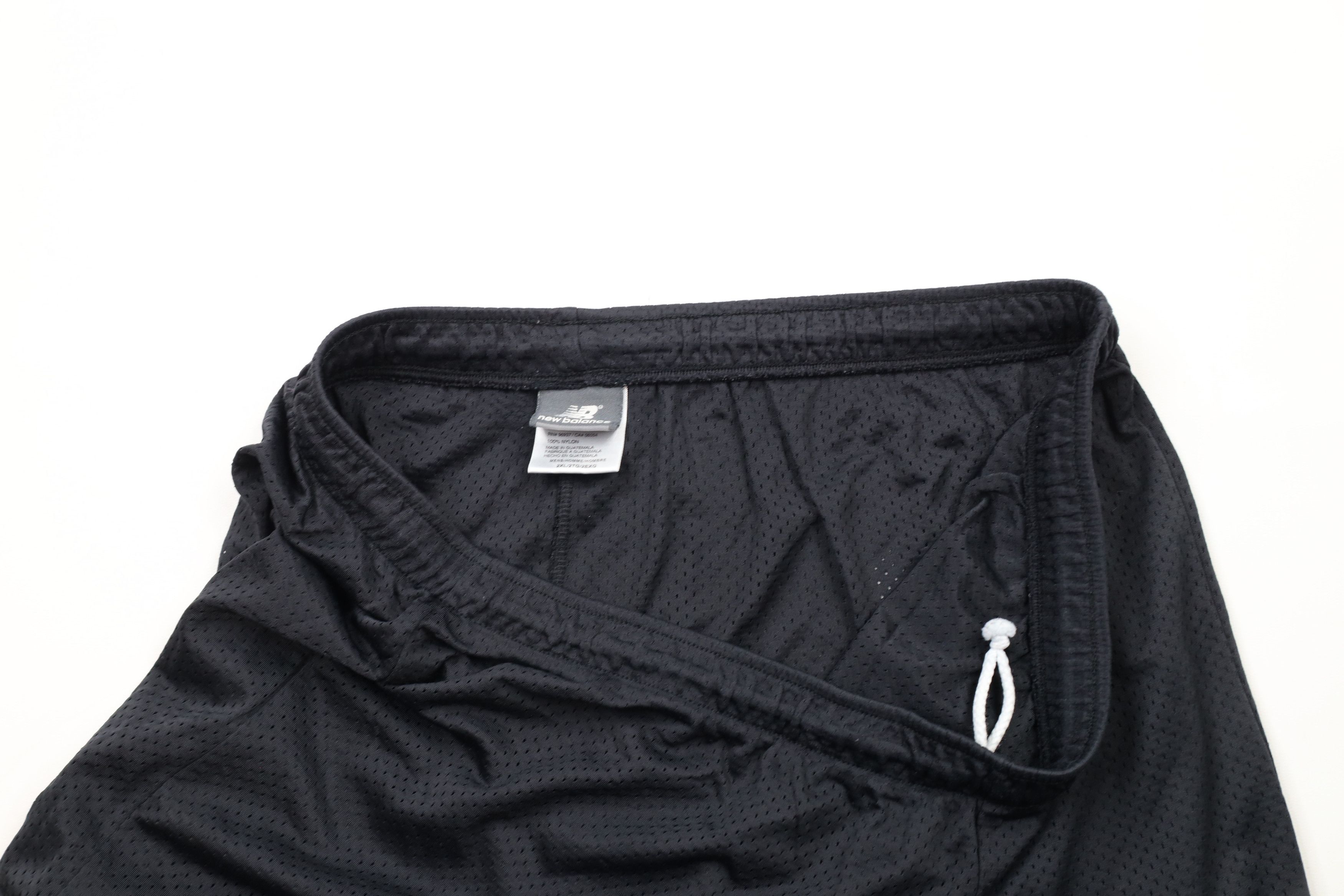 New Balance × Vintage Vintage 90s New Balance Knee Mesh Shorts Black Polyester Size US 38 / EU 54 - 7 Thumbnail
