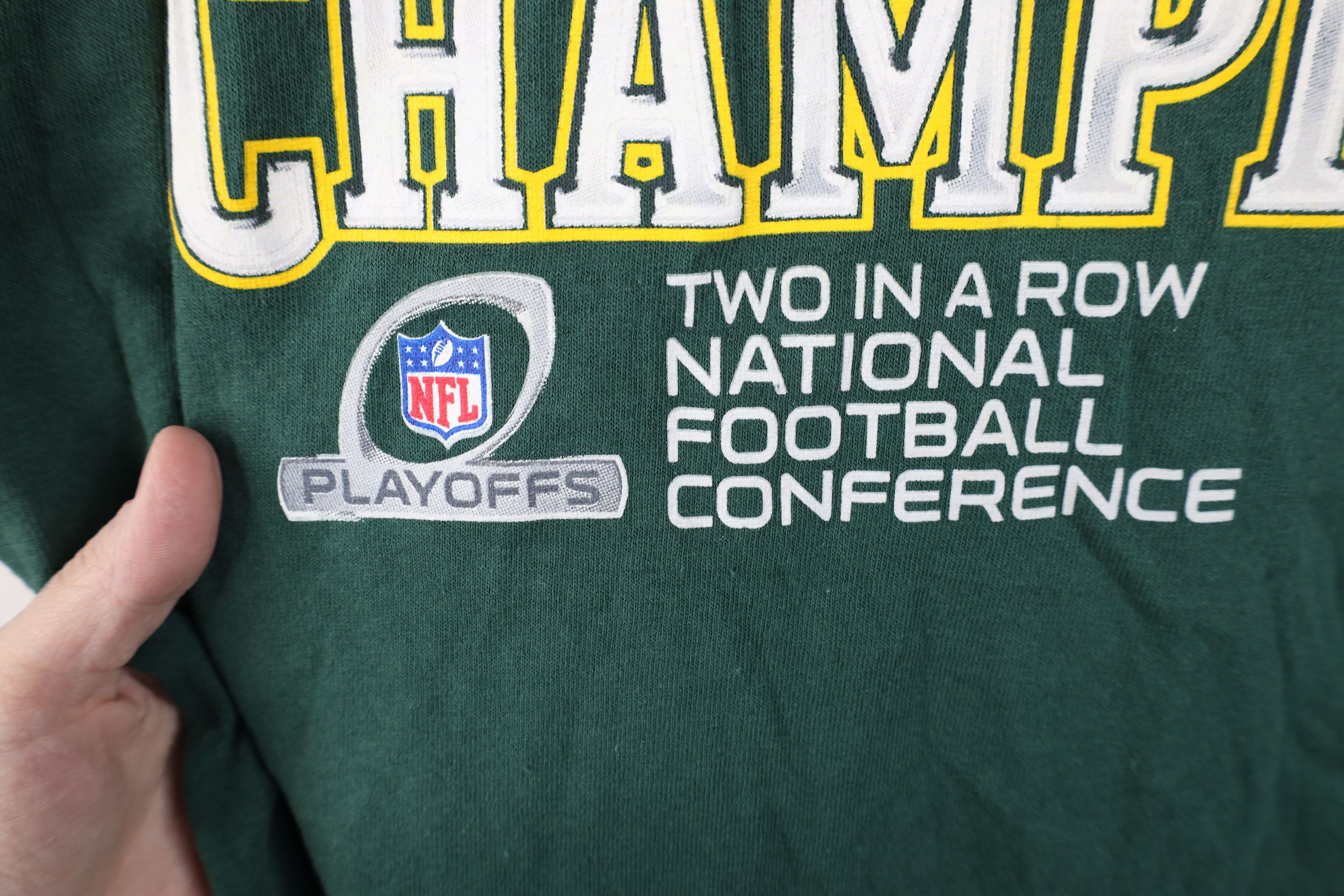 Vintage Y2K Division Champs Green Bay Packers Football T-Shirt Green Size US XL / EU 56 / 4 - 5 Thumbnail