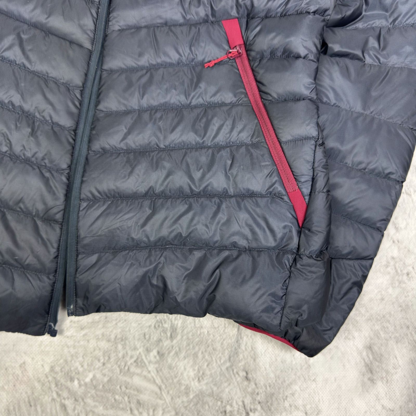 Arc'teryx Arc'teryx Cerium Lt Women's navy Puffer Jacket Size S / US 4 / IT 40 - 10 Thumbnail