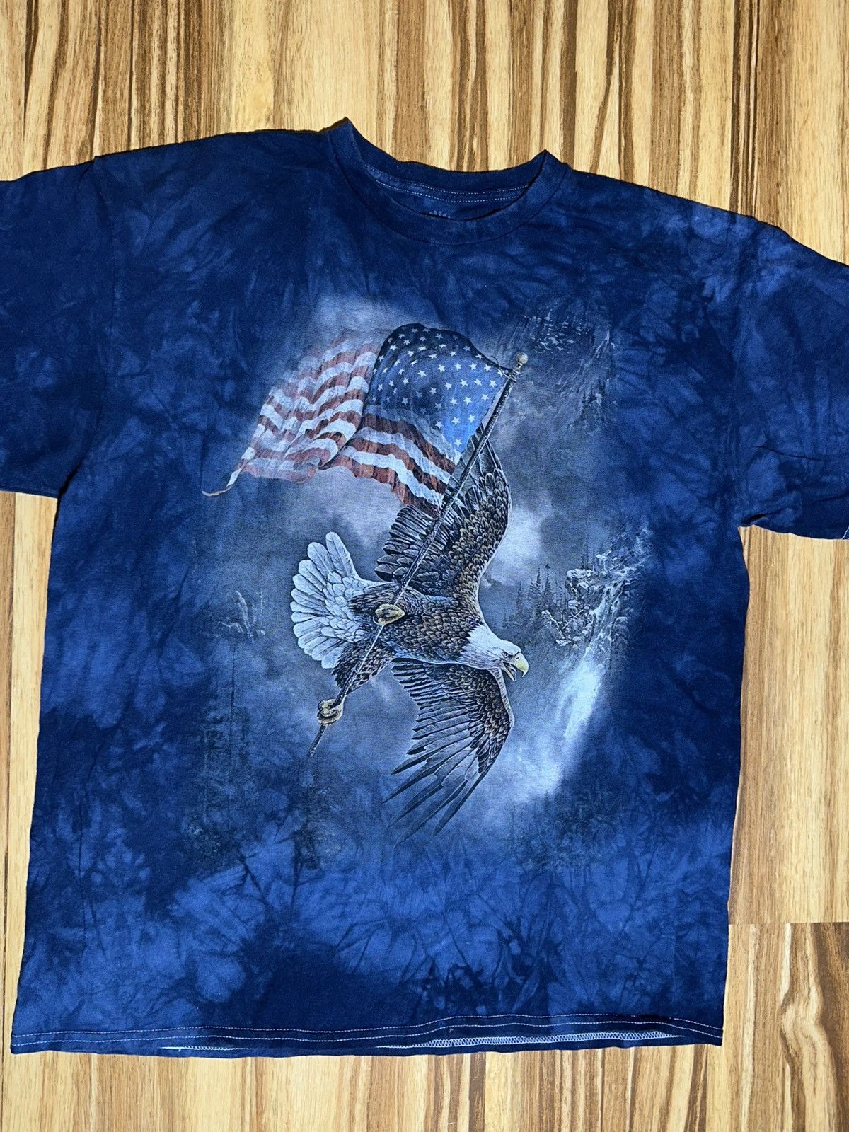 The Mountain The Mountain Navy Tie Dye Eagle With flag Graphic T-Shirt Size US L / EU 52-54 / 3 - 2 Thumbnail