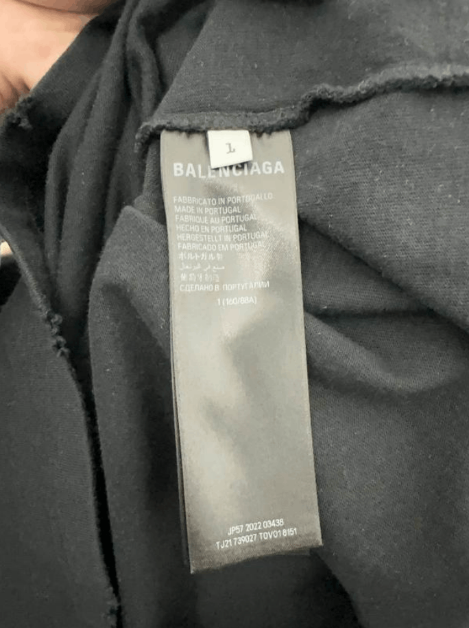 Balenciaga Balenciaga Oversized Long-Sleeve T-Shirt 1M Size US S / EU 44-46 / 1 - 4 Thumbnail