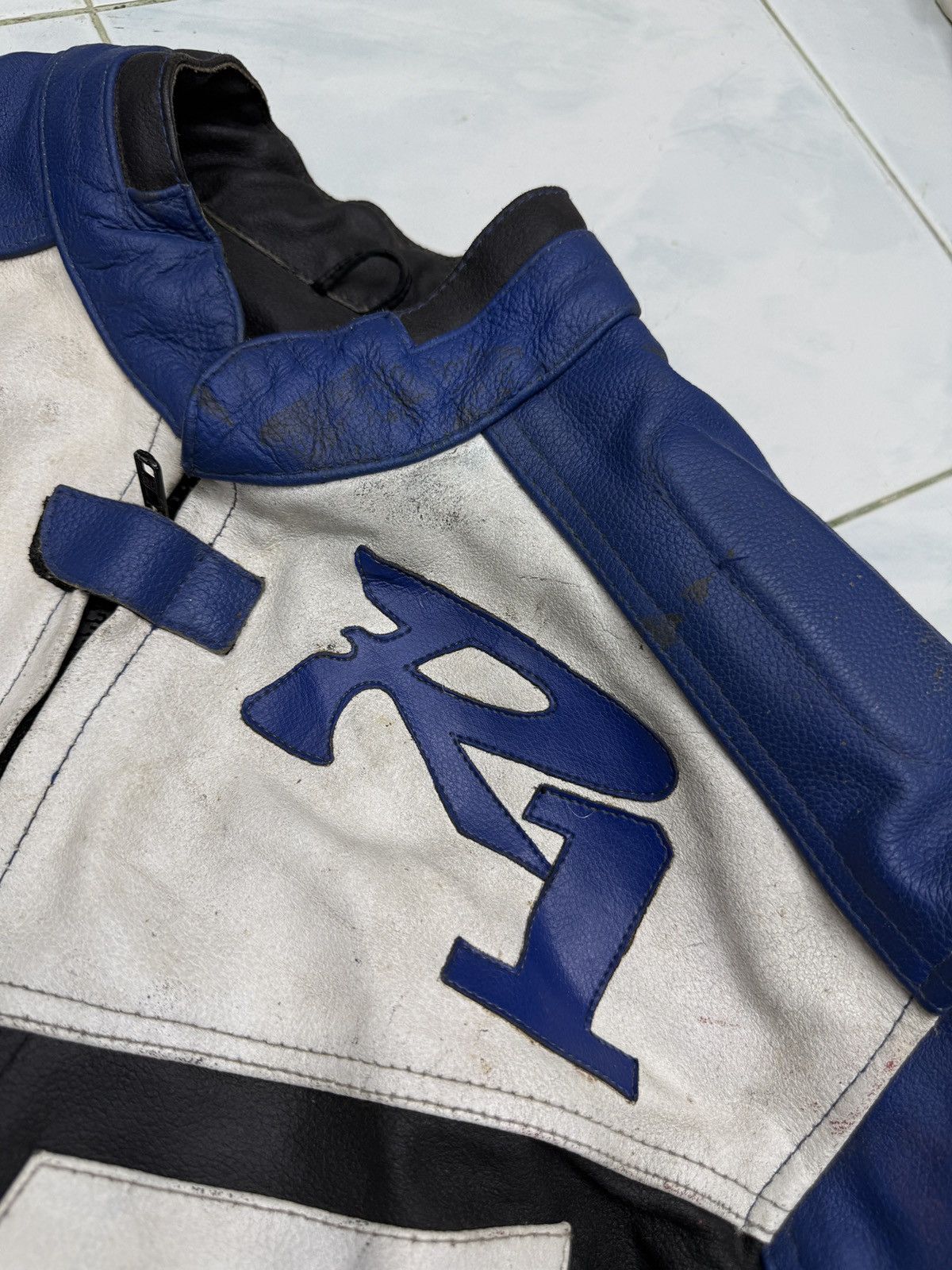 Yamaha 🔥🔥🔥ARCHIVE YAMAHA R1 RIDER LEATHER JACKET Size US XL / EU 56 / 4 - 23 Thumbnail