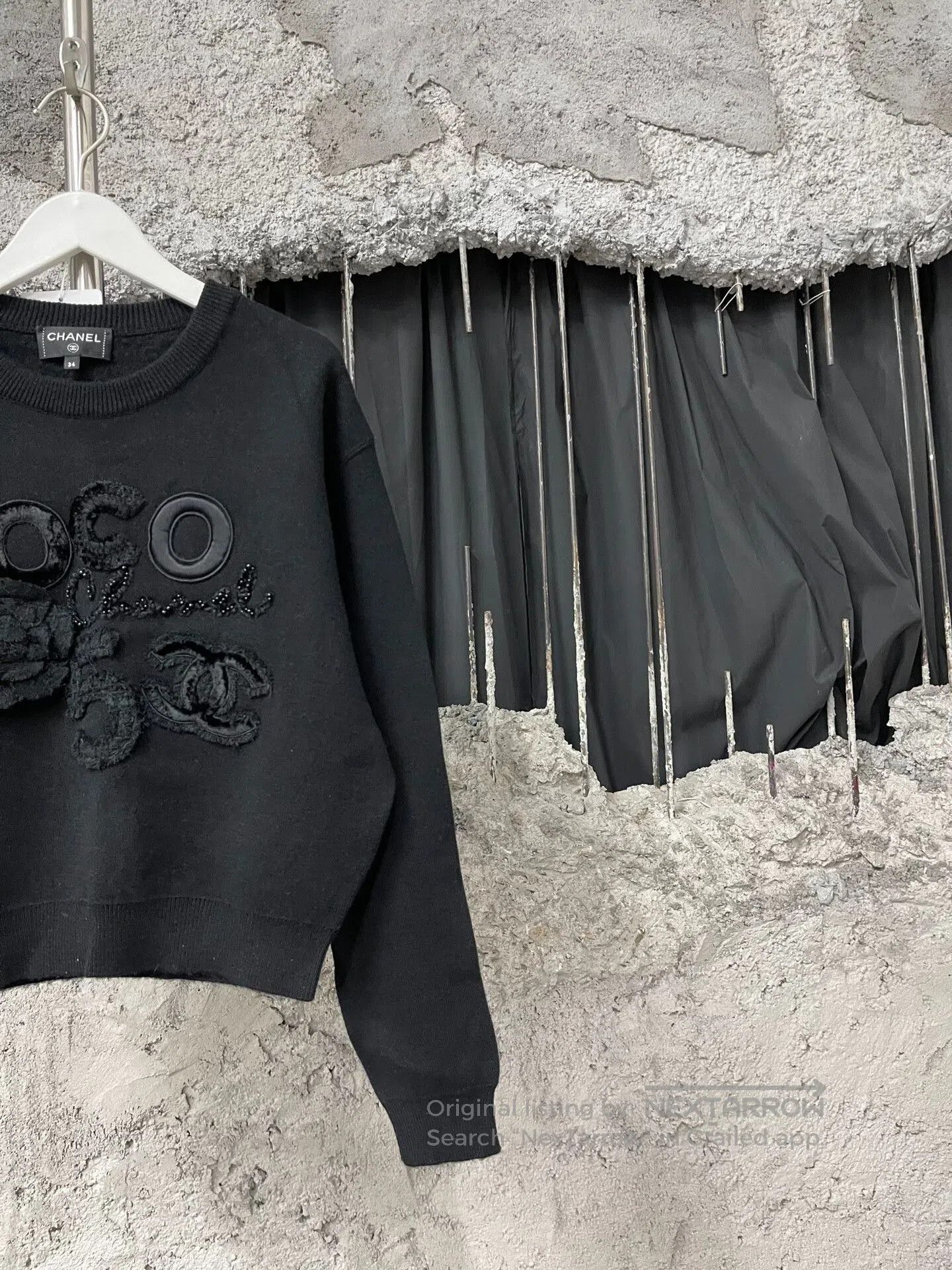 Chanel Chanel Coco Black Sweater. Size US XS / EU 42 / 0 - 4 Thumbnail