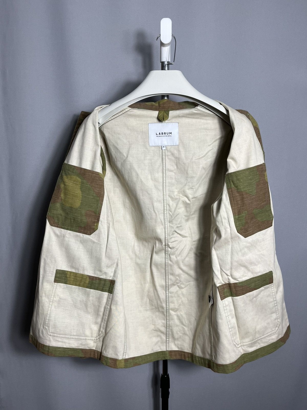 Designer labrum camouflage green men’s jacket button portugal Size US XS / EU 42 / 0 - 9 Thumbnail