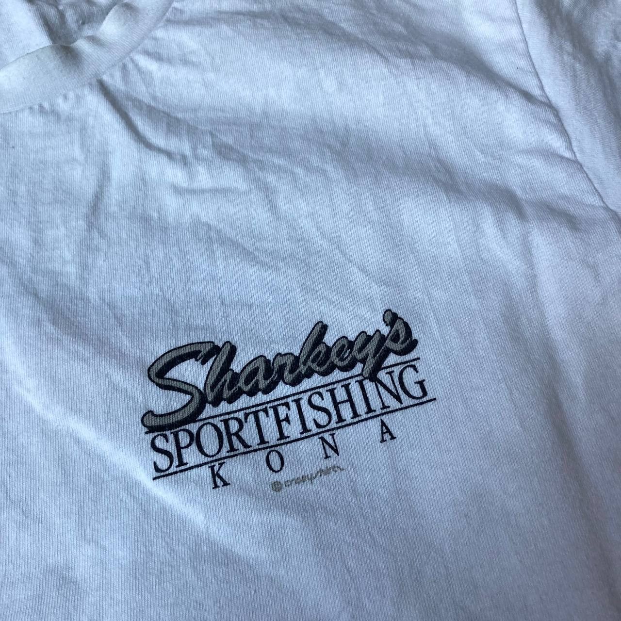 Vintage Vintage Shark Hawaii Fishing Sport Funky Tee Size US L / EU 52-54 / 3 - 3 Thumbnail