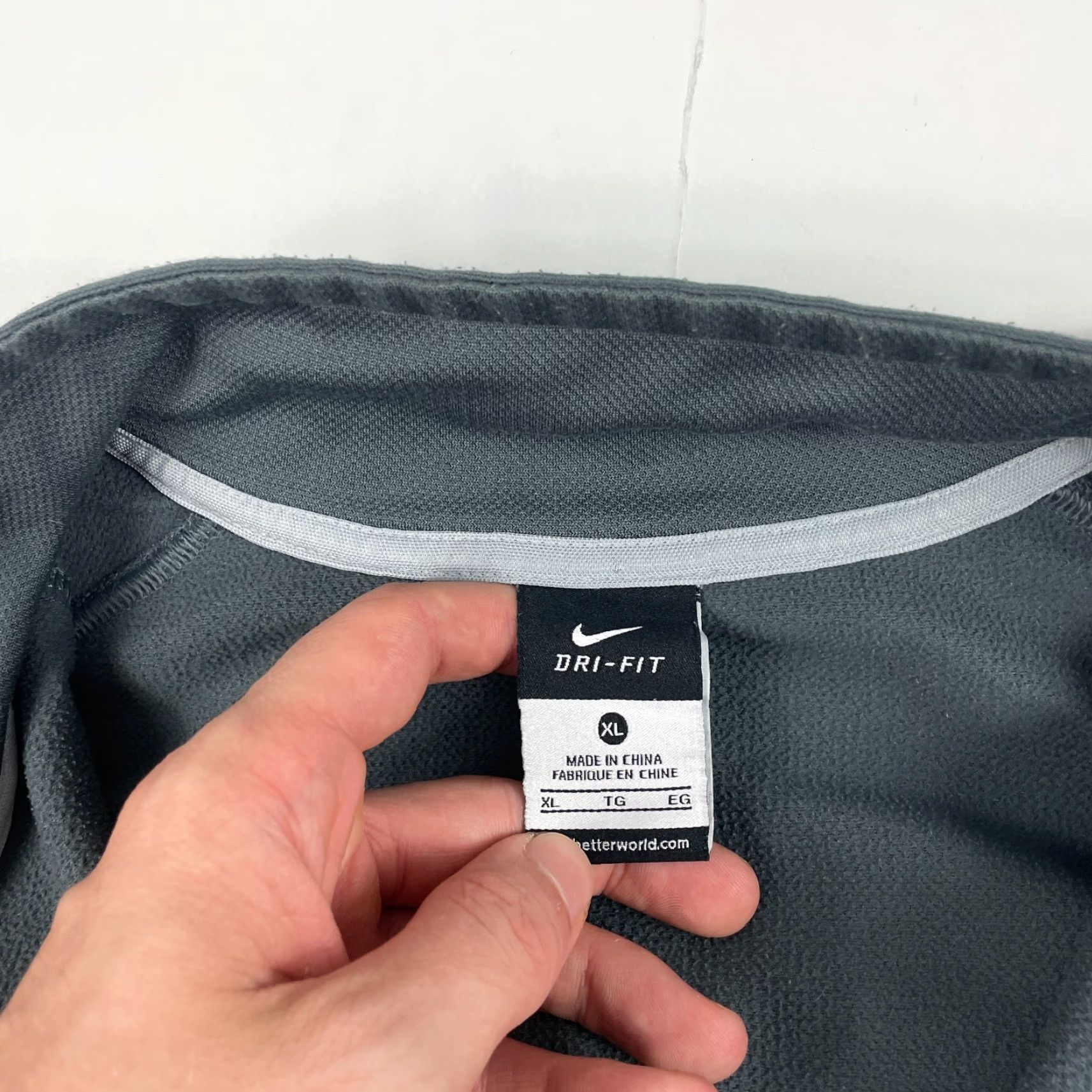 Nike Nike Dri-Fit Jacket Mens XL Gray Full Zip Lined运动? Size US XL / EU 56 / 4 - 7 Thumbnail