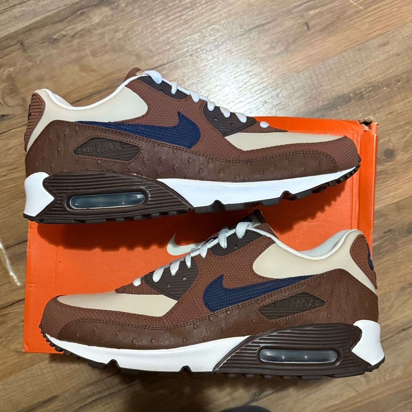 Nike 2007 Nike Air Max 90 Leather ‘Rustic Midnight Navy-Sanddrift Size US 11 / EU 44 - 2 Thumbnail