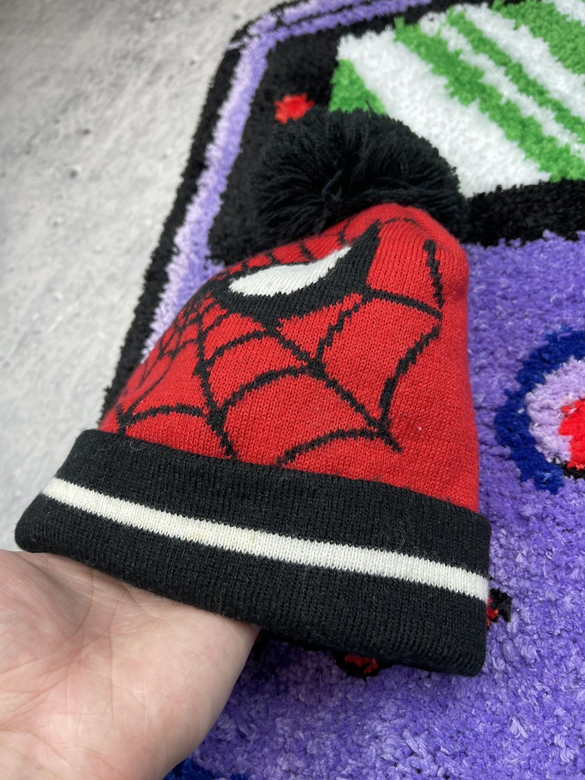 Marvel Comics Marvel Spider-man comics hat beanie Size ONE SIZE - 3 Thumbnail