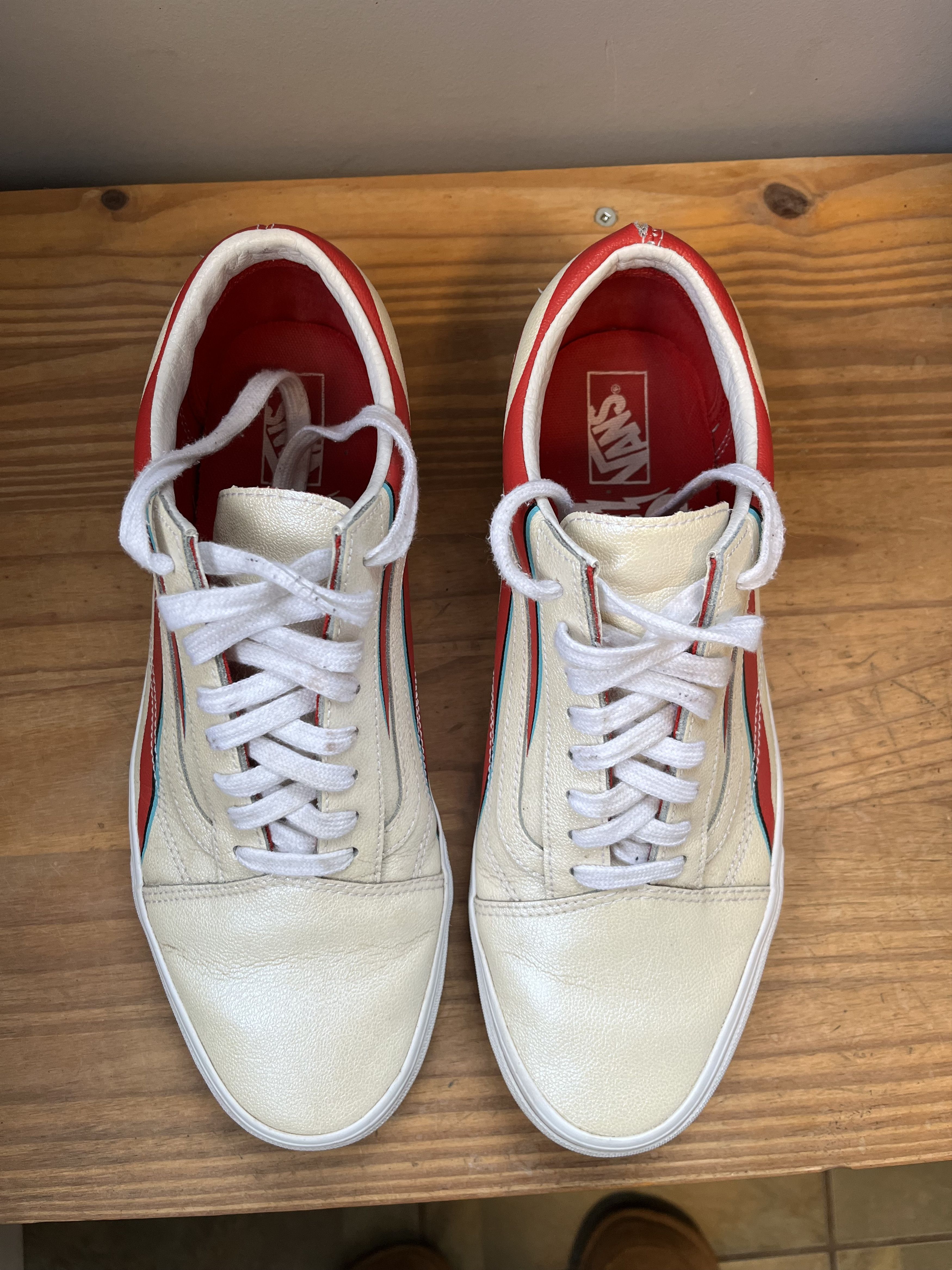 Vans Vans David Bowie Aladdin Sane Old Skool Size US 10.5 / EU 43-44 - 2 Thumbnail