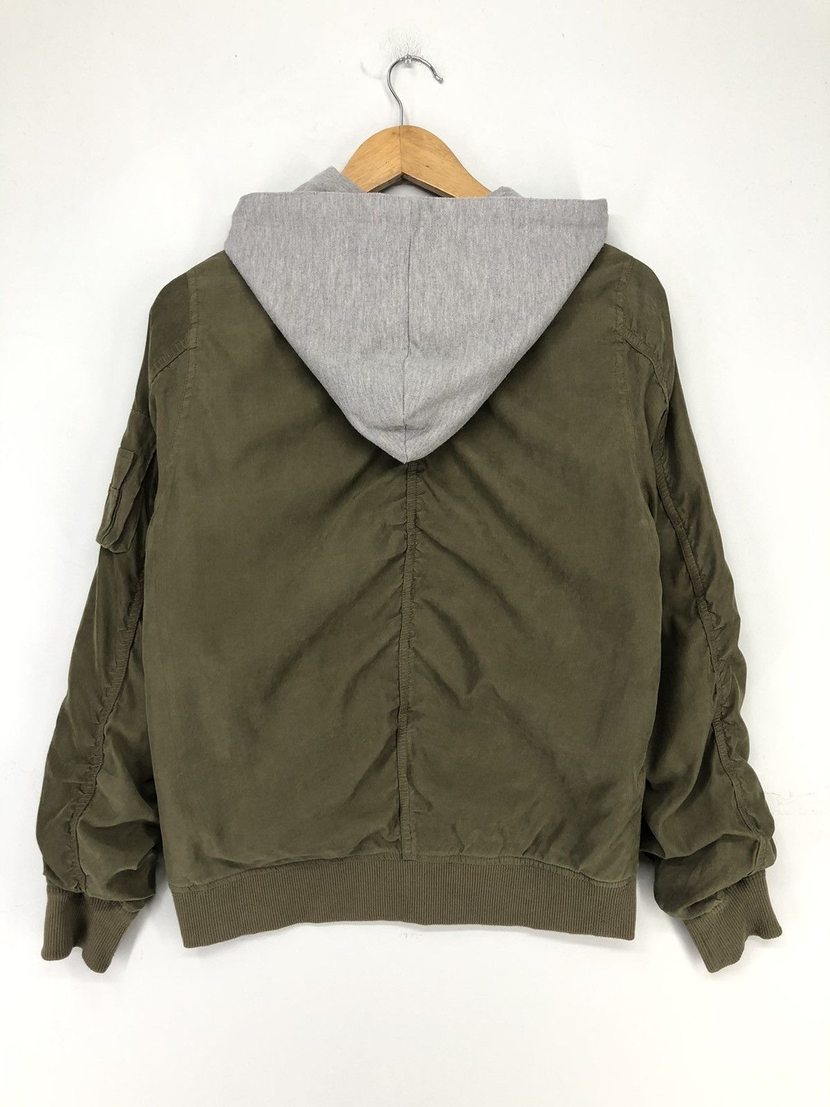 Japanese Brand × Vintage Private Pause Hooded Bomber Jacket Size US M / EU 48-50 / 2 - 2 Thumbnail