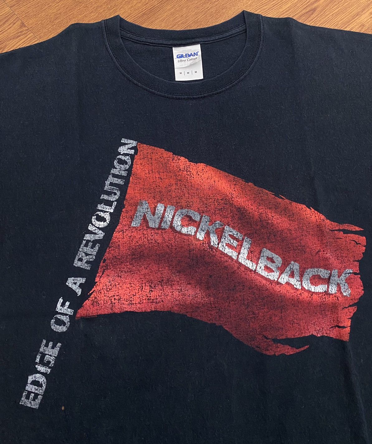 Band Tees × Vintage Nickelback edge of revolution t-shirt Size US M / EU 48-50 / 2 - 2 Thumbnail