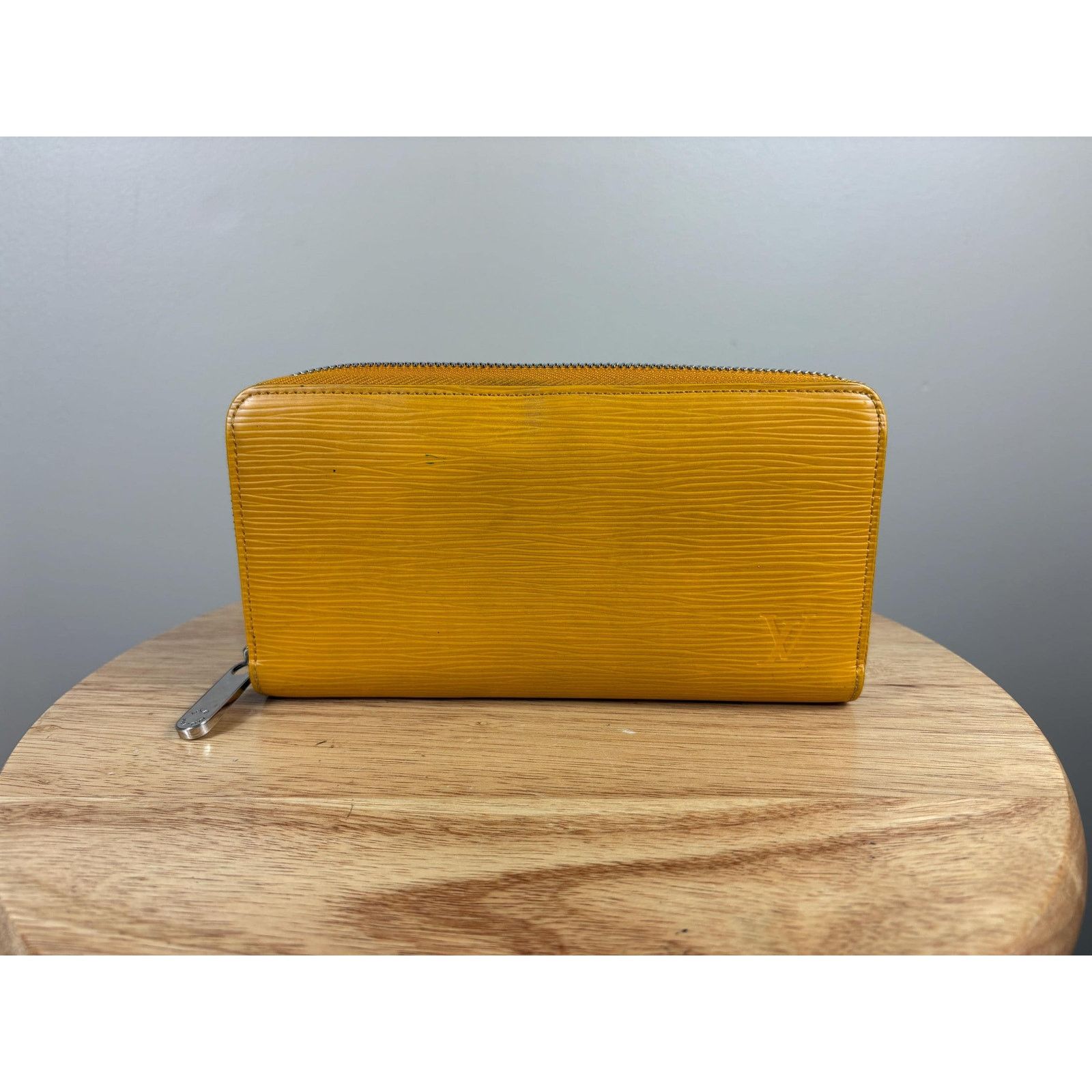 Louis Vuitton Authentic Louis Vuitton Yellow Epi Zippy Zip Around Wallet Size ONE SIZE - 1 Thumbnail