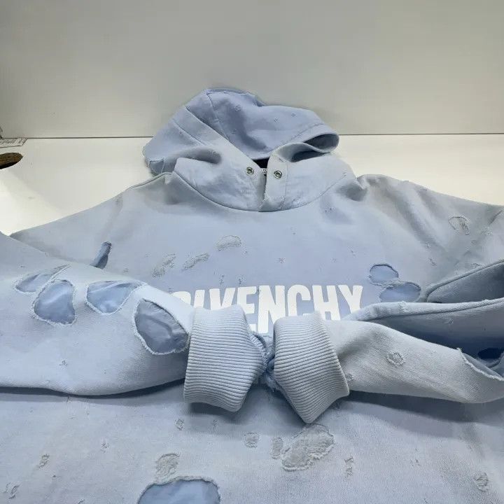 Givenchy Givenchy Givenchy Distressed Hoodie with Logo -2507 Size US XS / EU 42 / 0 - 4 Thumbnail