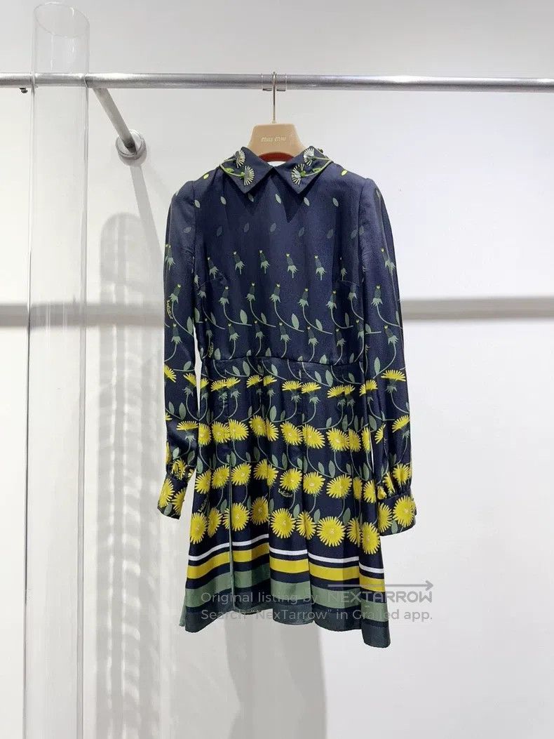 Valentino Valentino dress Size S / US 4 / IT 40 - 1 Thumbnail