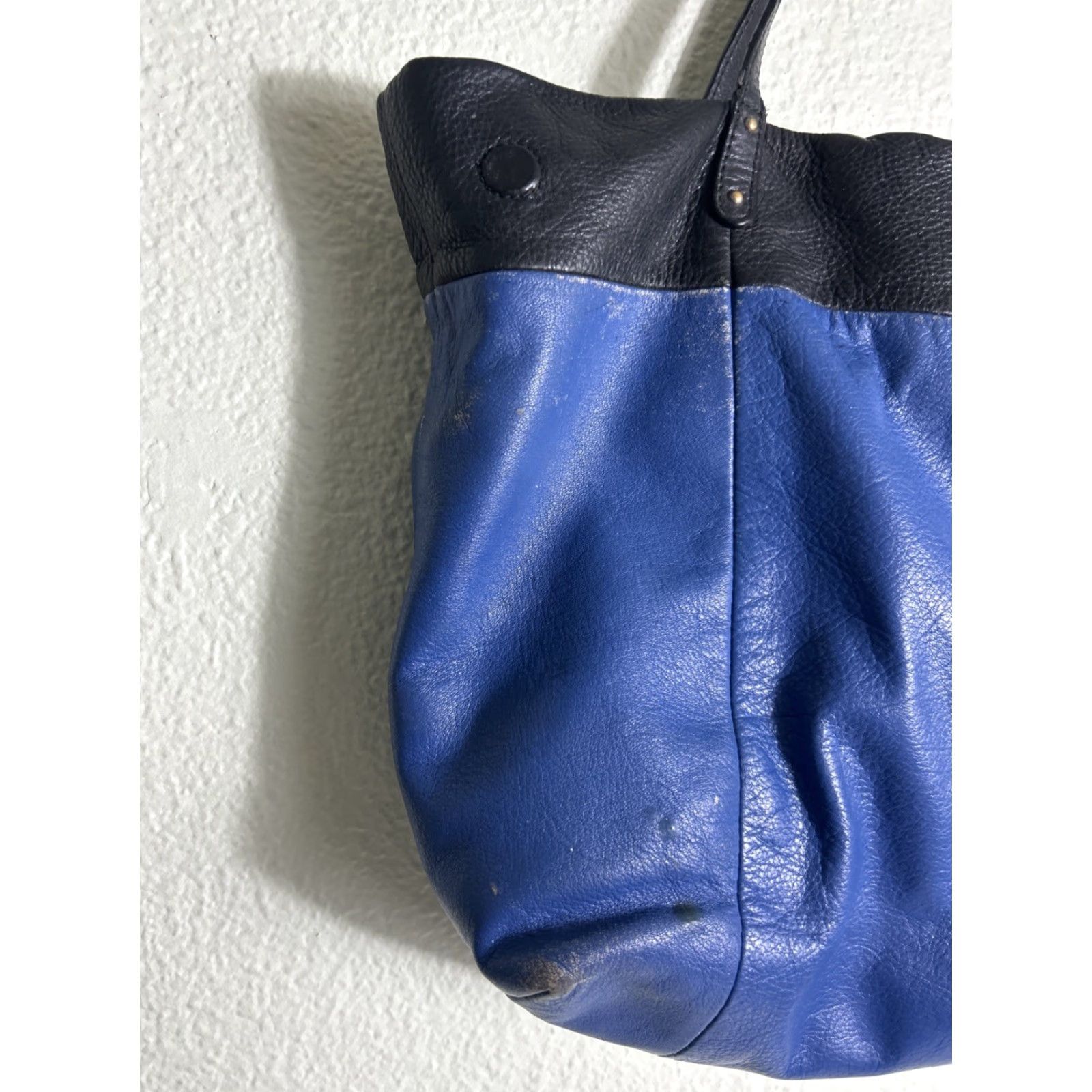 Brighton VINTAGE Brighton Leather Shoulder Bag Womens 12.5x11x4.5 Distressed Blue Black Purse BLUE Size ONE SIZE - 2 Thumbnail