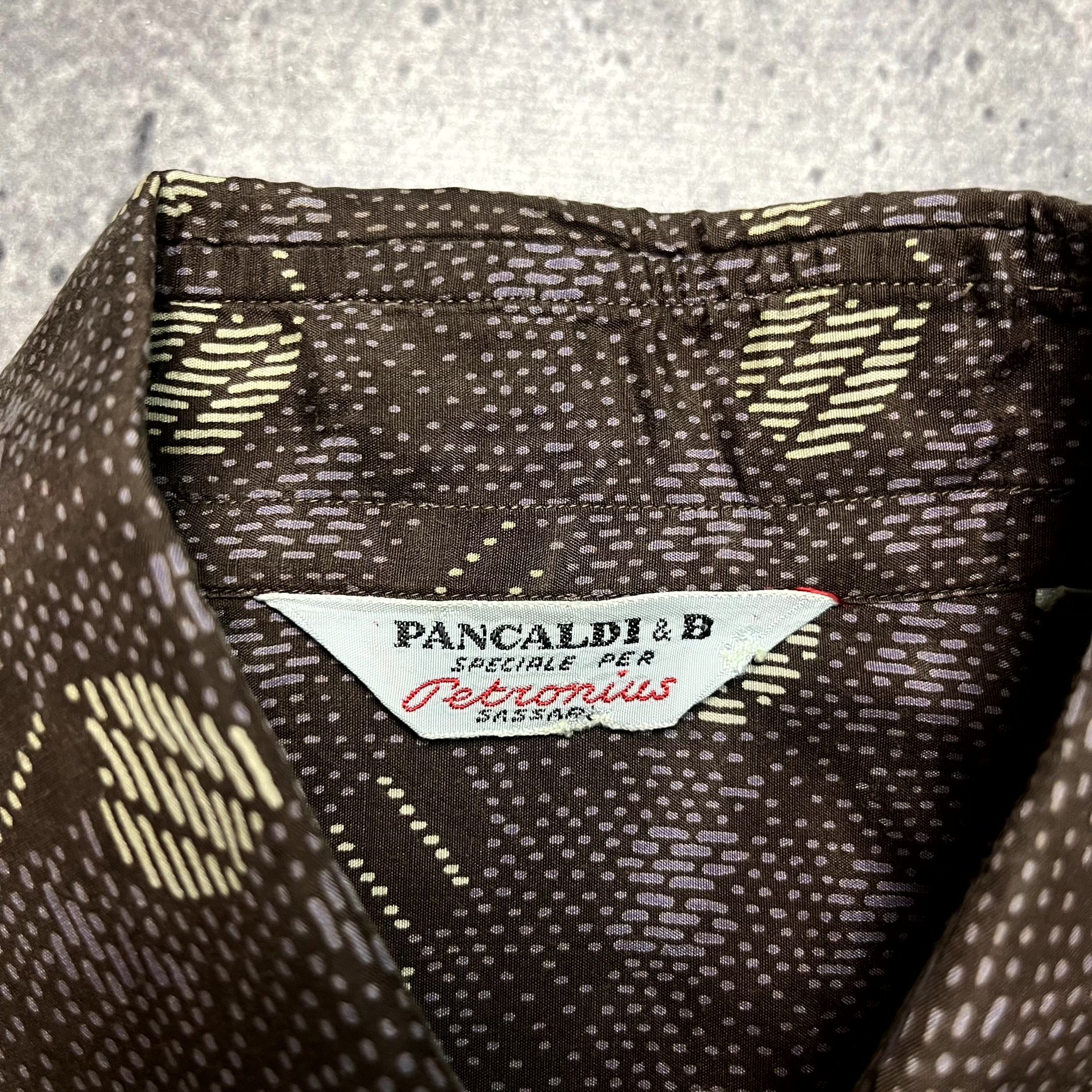Vintage Vintage Pancaldi Brown Geometric Pattern Shirt Size M Size US M / EU 48-50 / 2 - 6 Thumbnail
